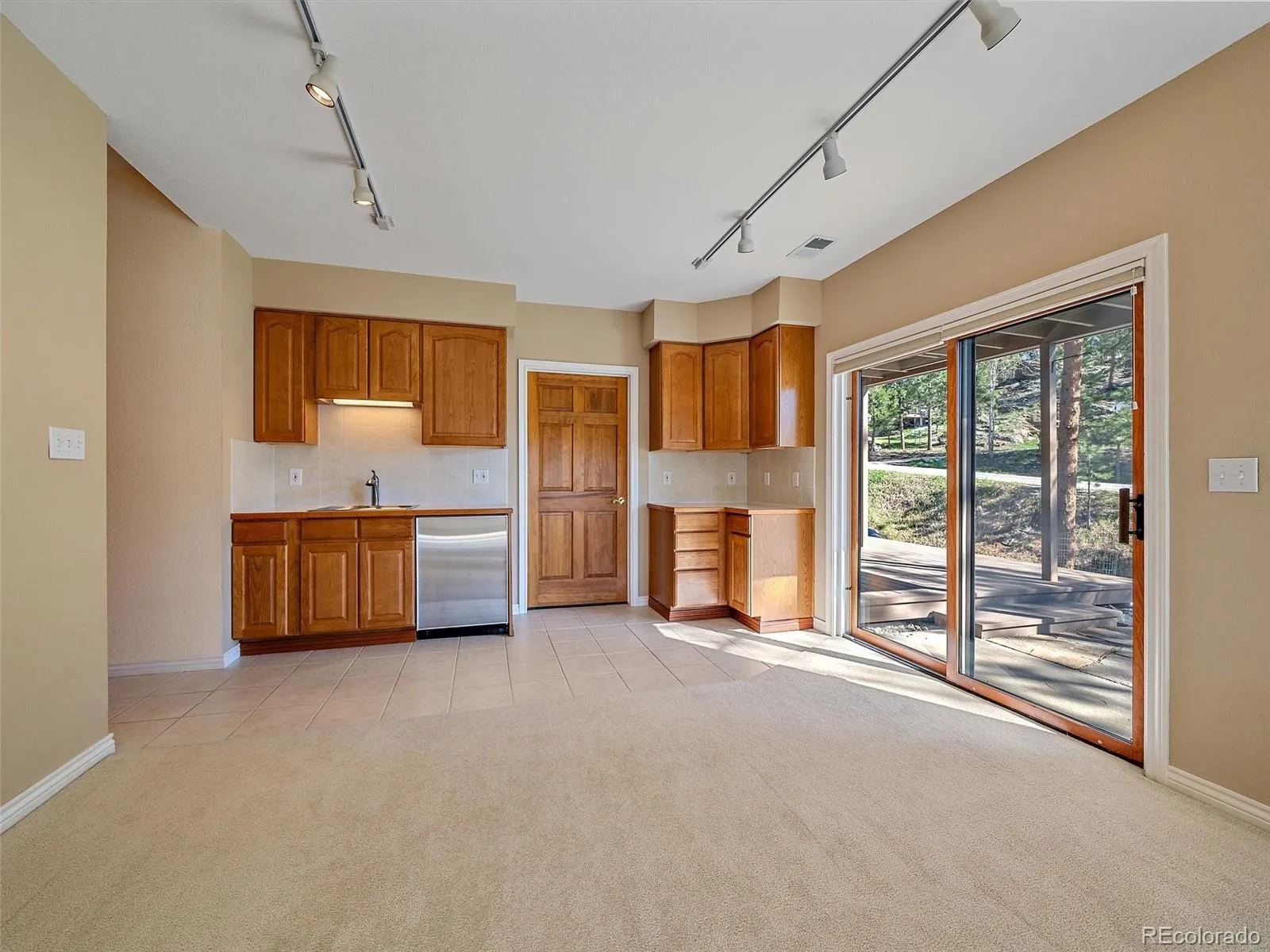 Evergreen, Colorado 80439, United States, 5 Bedrooms Bedrooms, ,4 BathroomsBathrooms,Residential,Active,126715