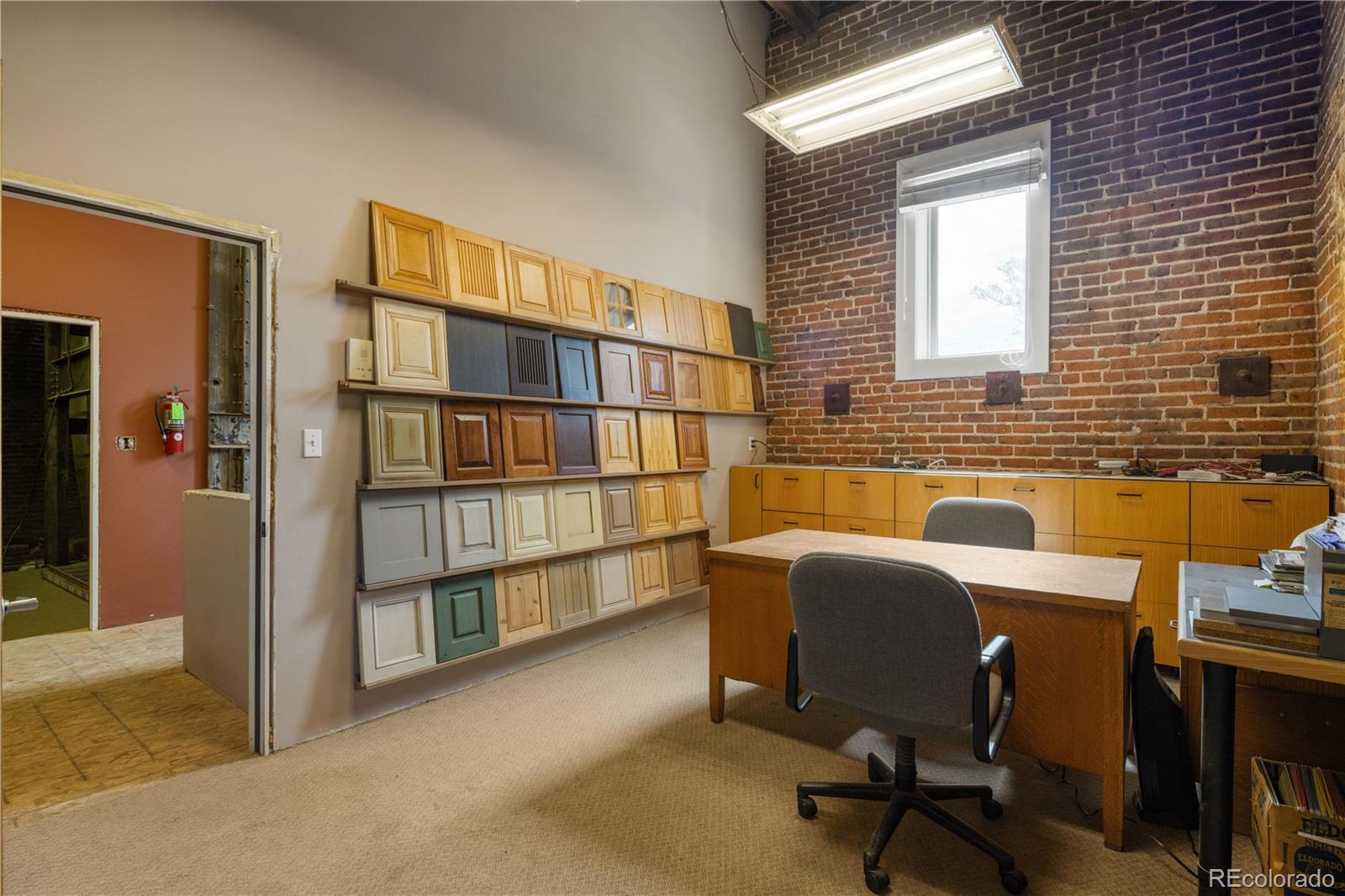 800 W 8th Avenue 204