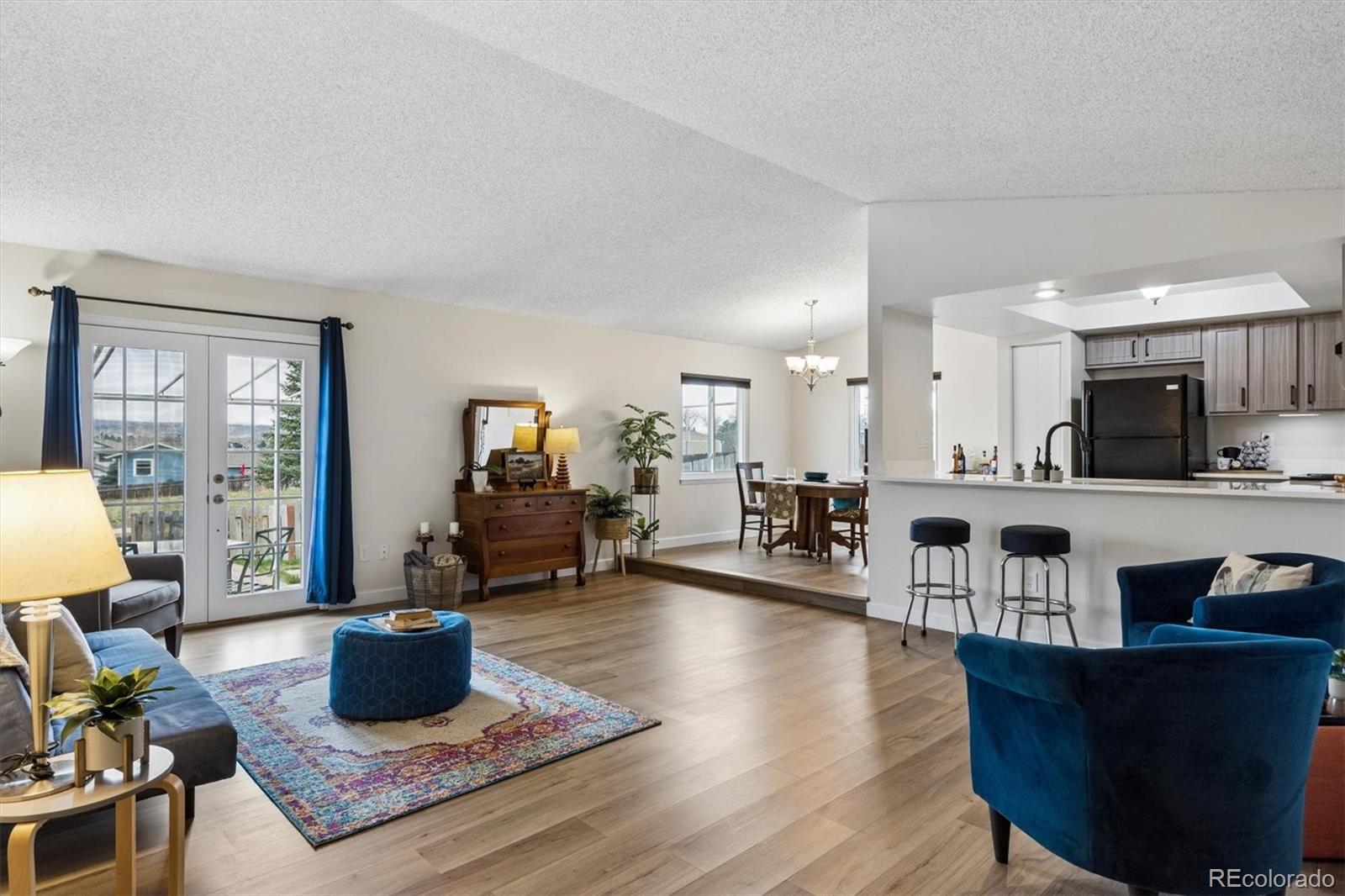 1909 Sandhurst Drive