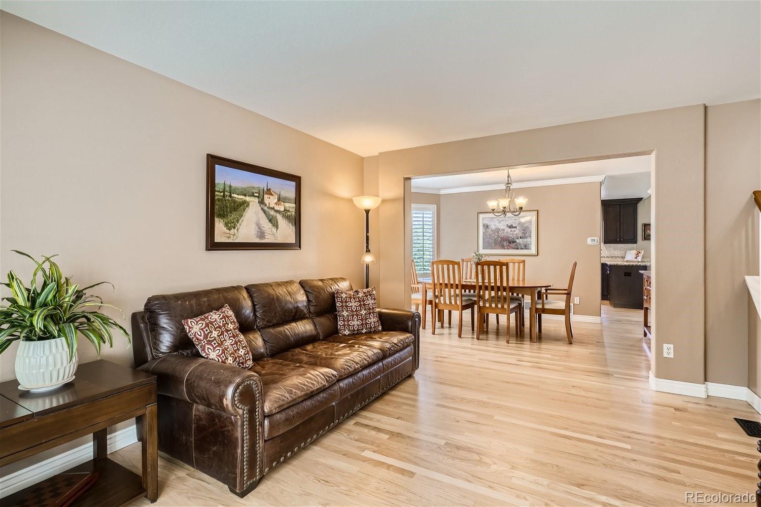 Photo 14 of 40 of 9946 Silver Maple Road house