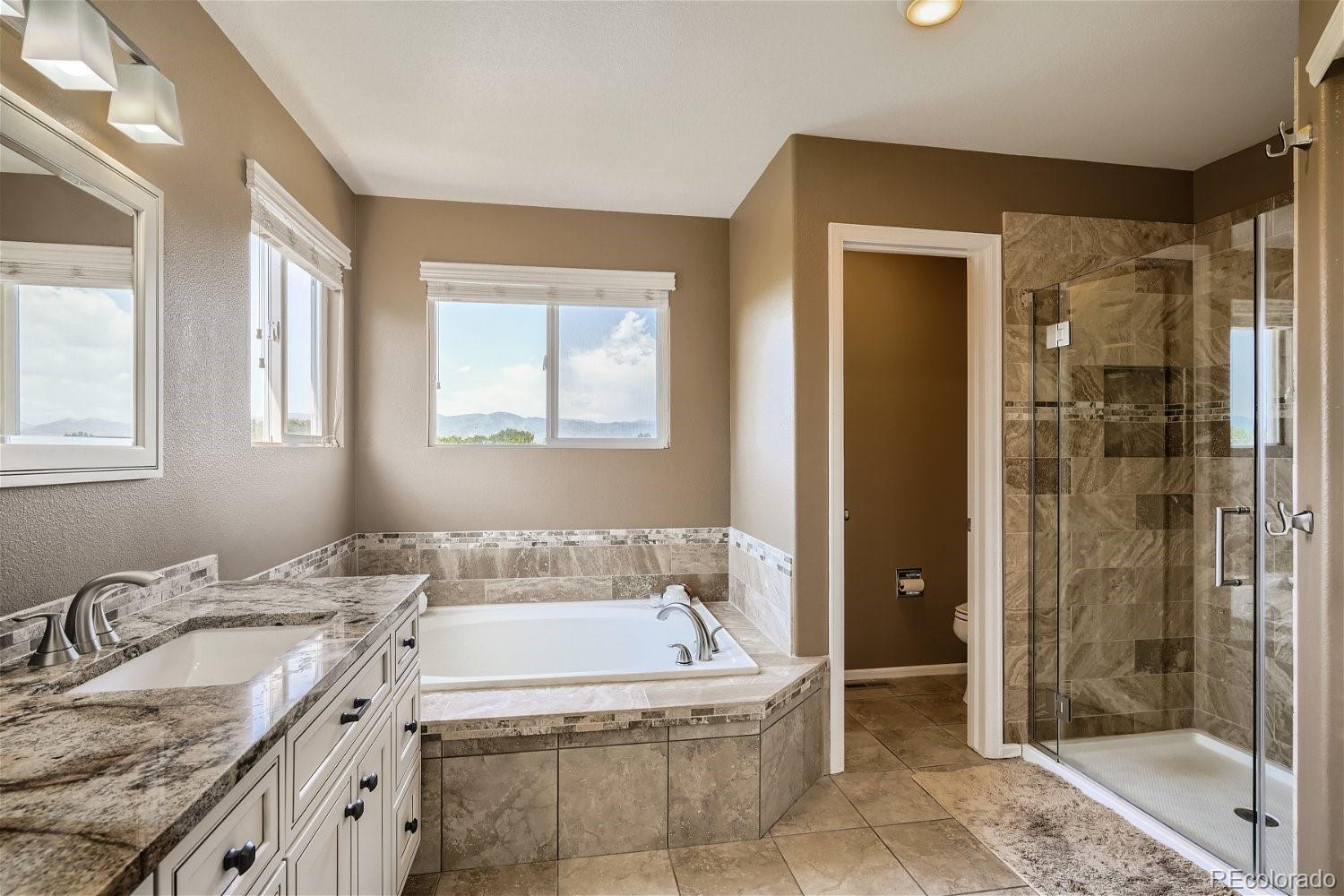Photo 20 of 40 of 9946 Silver Maple Road house
