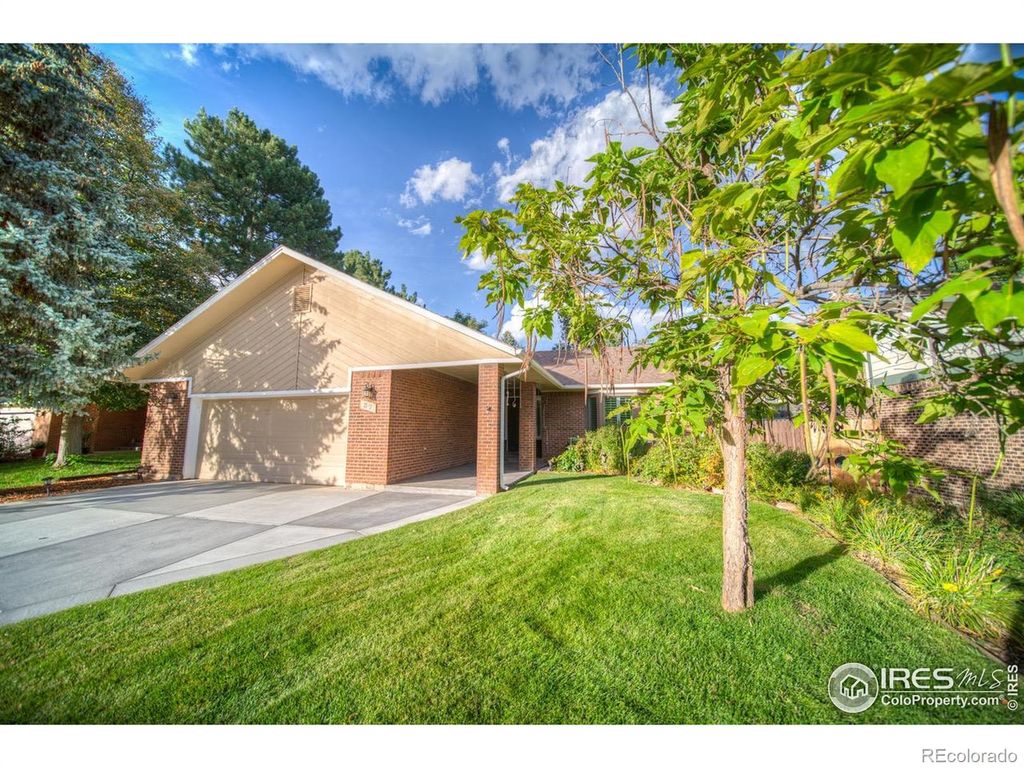Photo of 37 E 14th Place, Broomfield, CO 80020 (MLS # IR1043547)