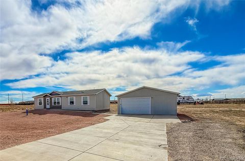 Photo of 16412 Higgins Avenue, Fort Lupton, CO 80621 (MLS # 6312661)