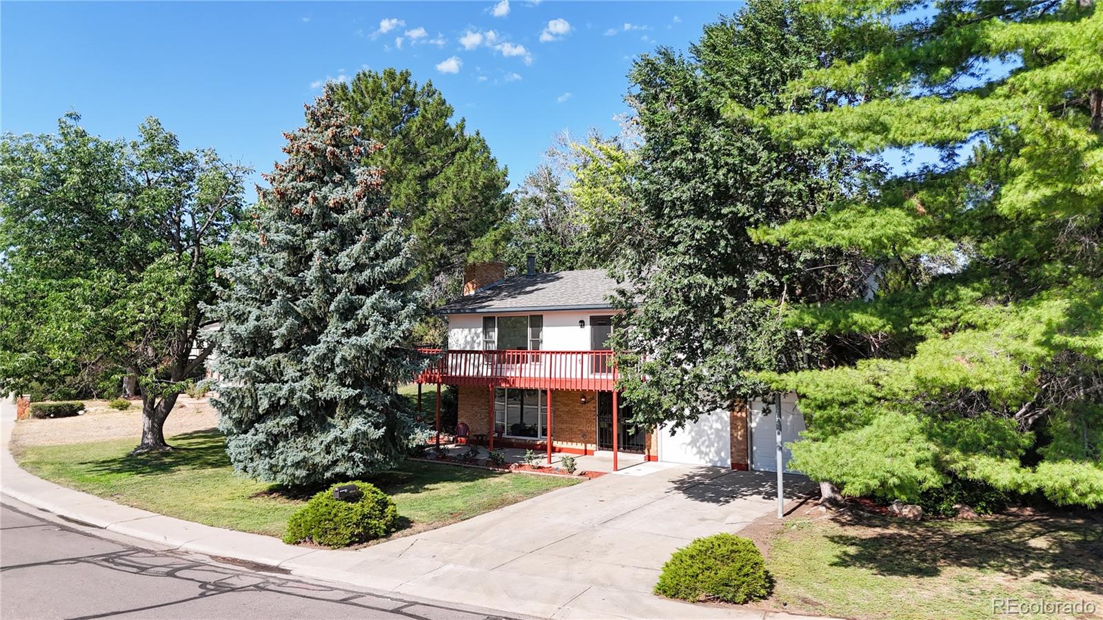 10453 W Arkansas Drive