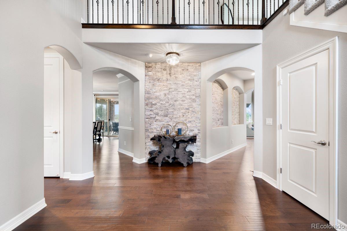 1948 Tiverton Avenue