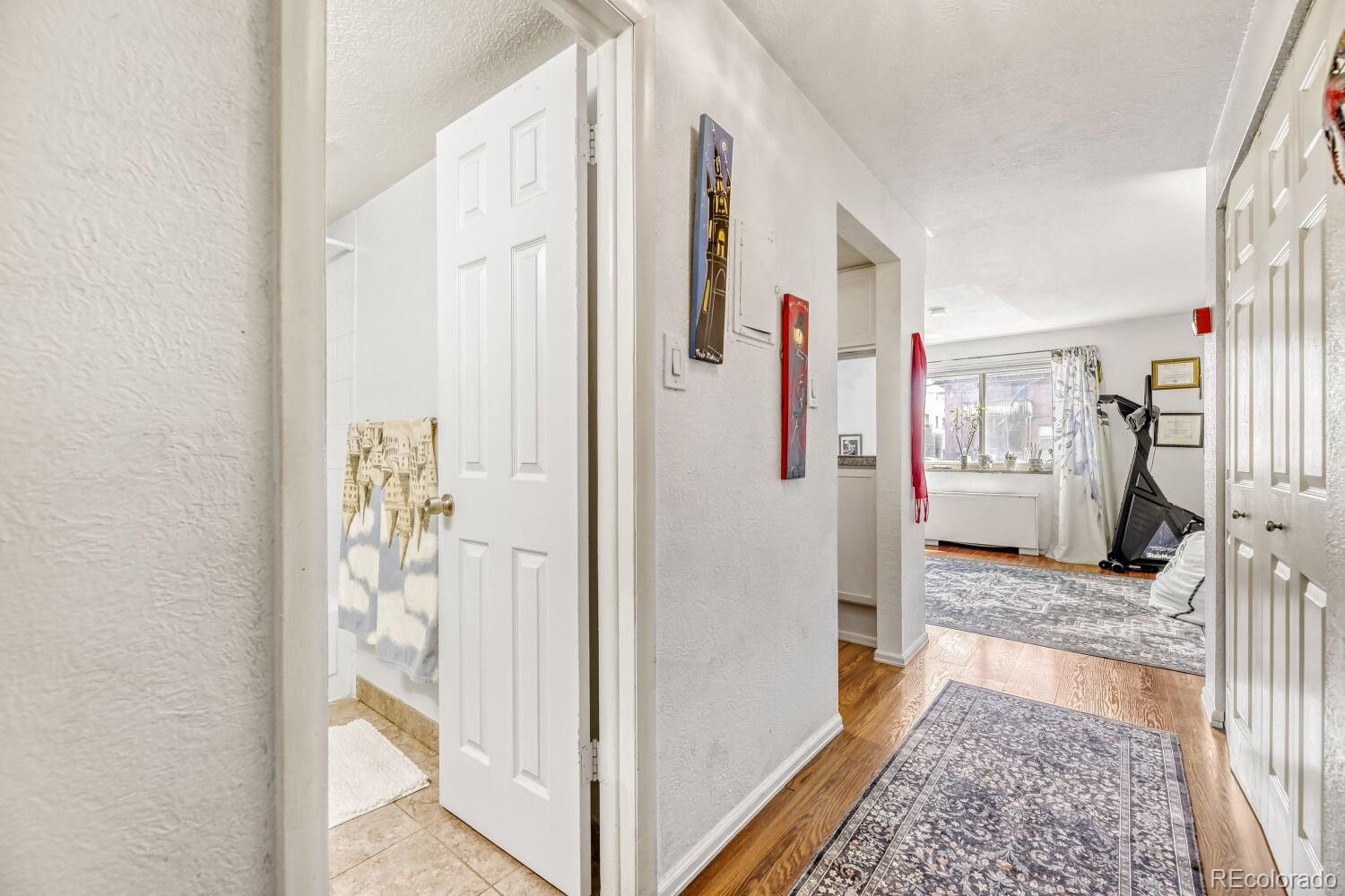 1260 York Street 203