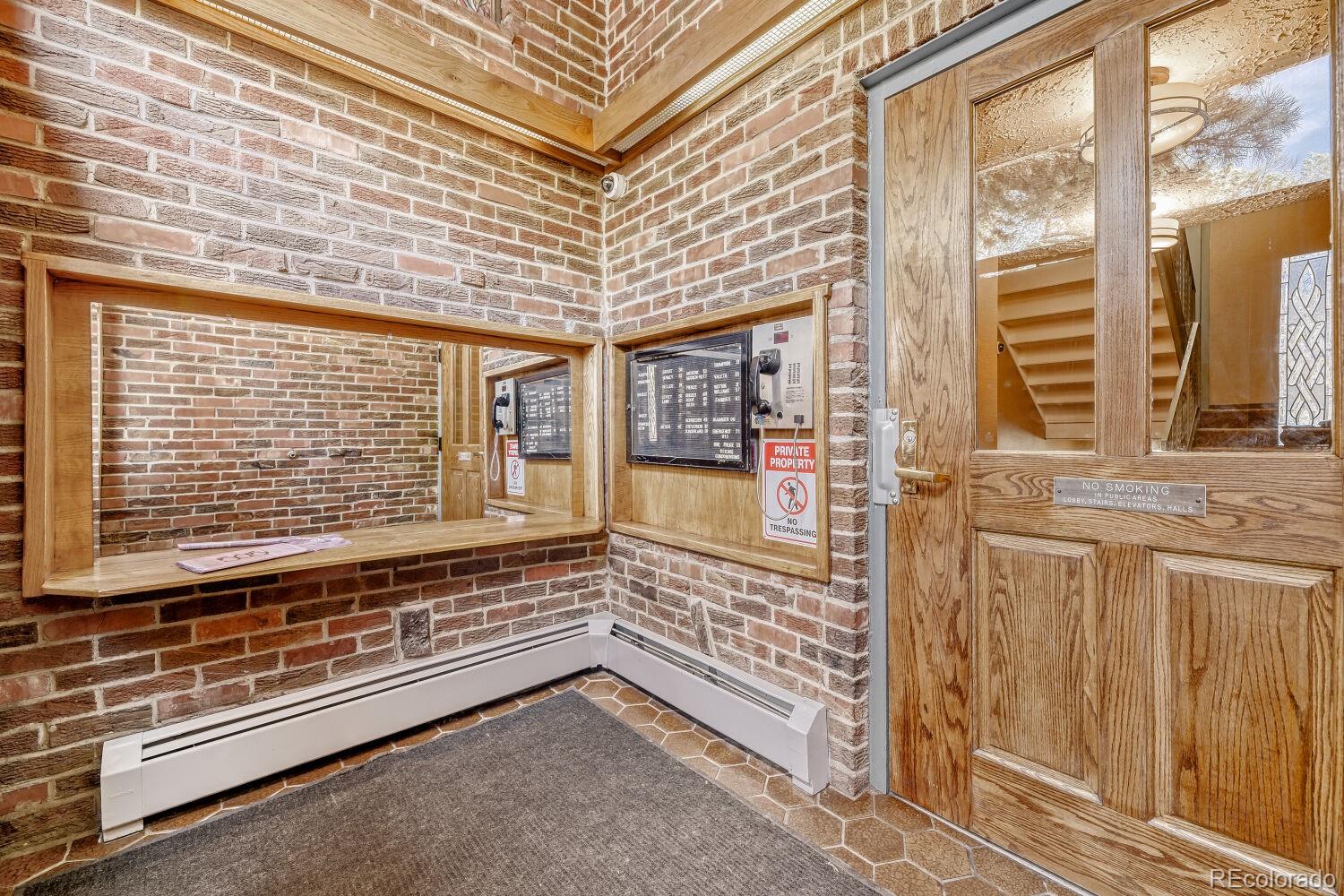 1260 York Street 203