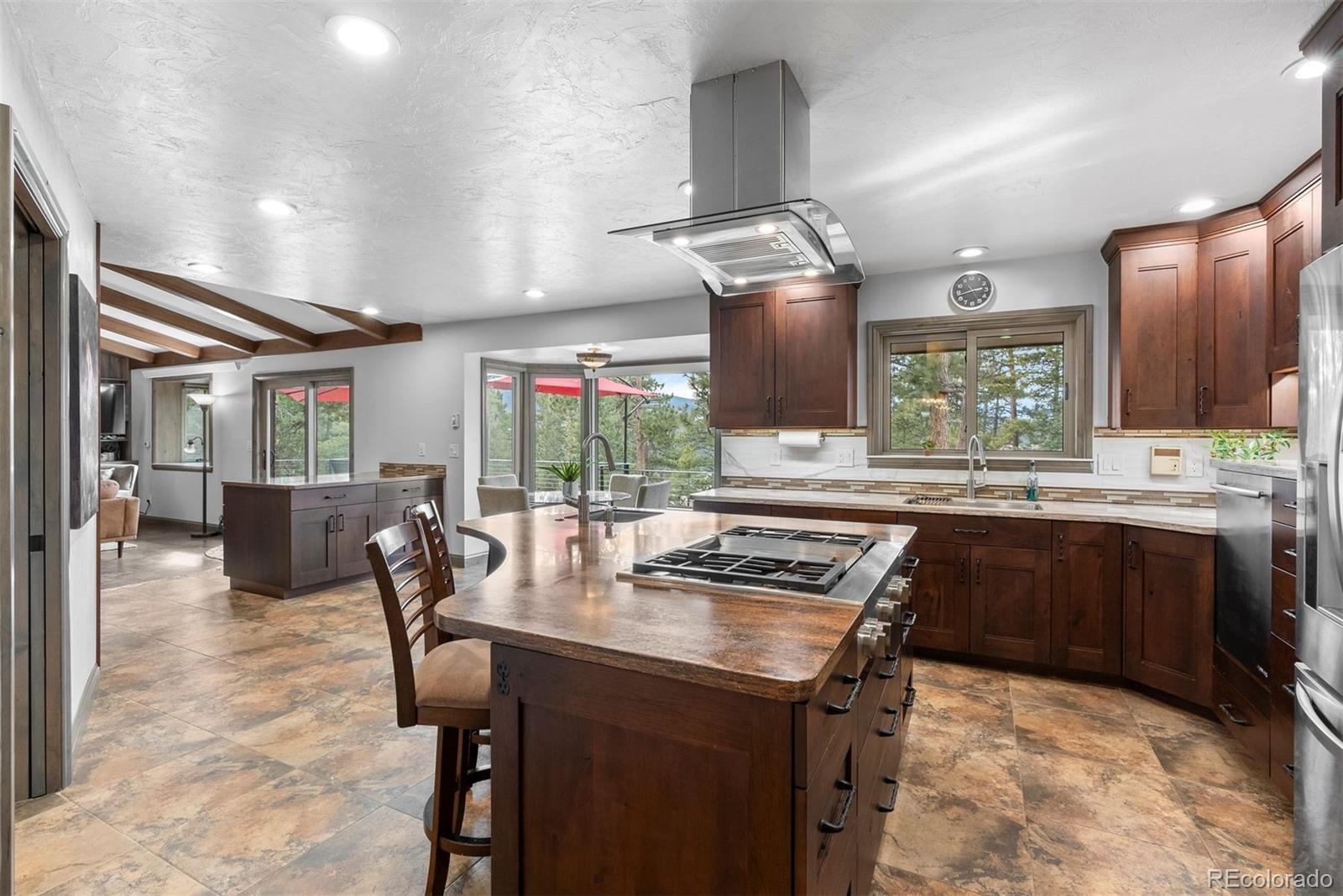 7845 Armadillo Trail