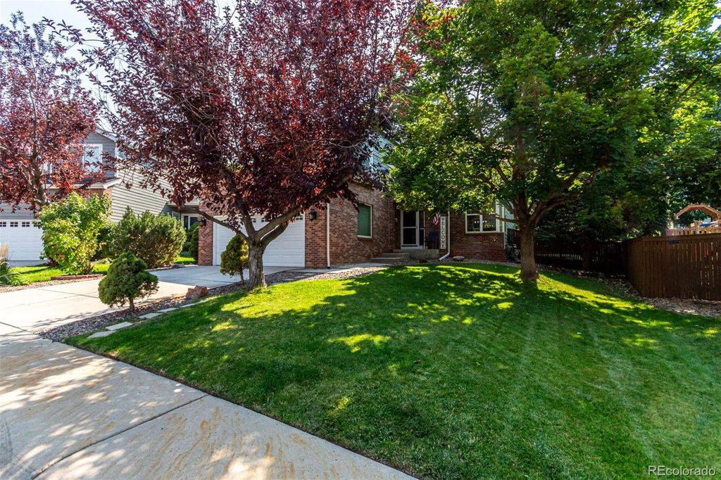 Photo of 9717 Red Oakes Place, Highlands Ranch, CO 80126 (MLS # 5152122)