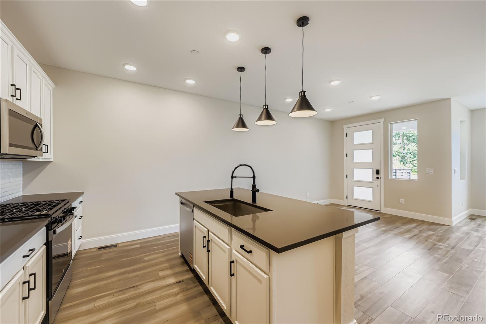 2443 W 69th Place