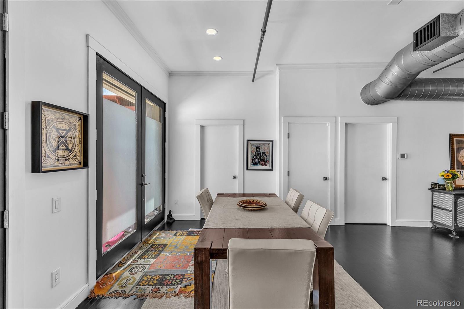 800 W 8th Avenue 201