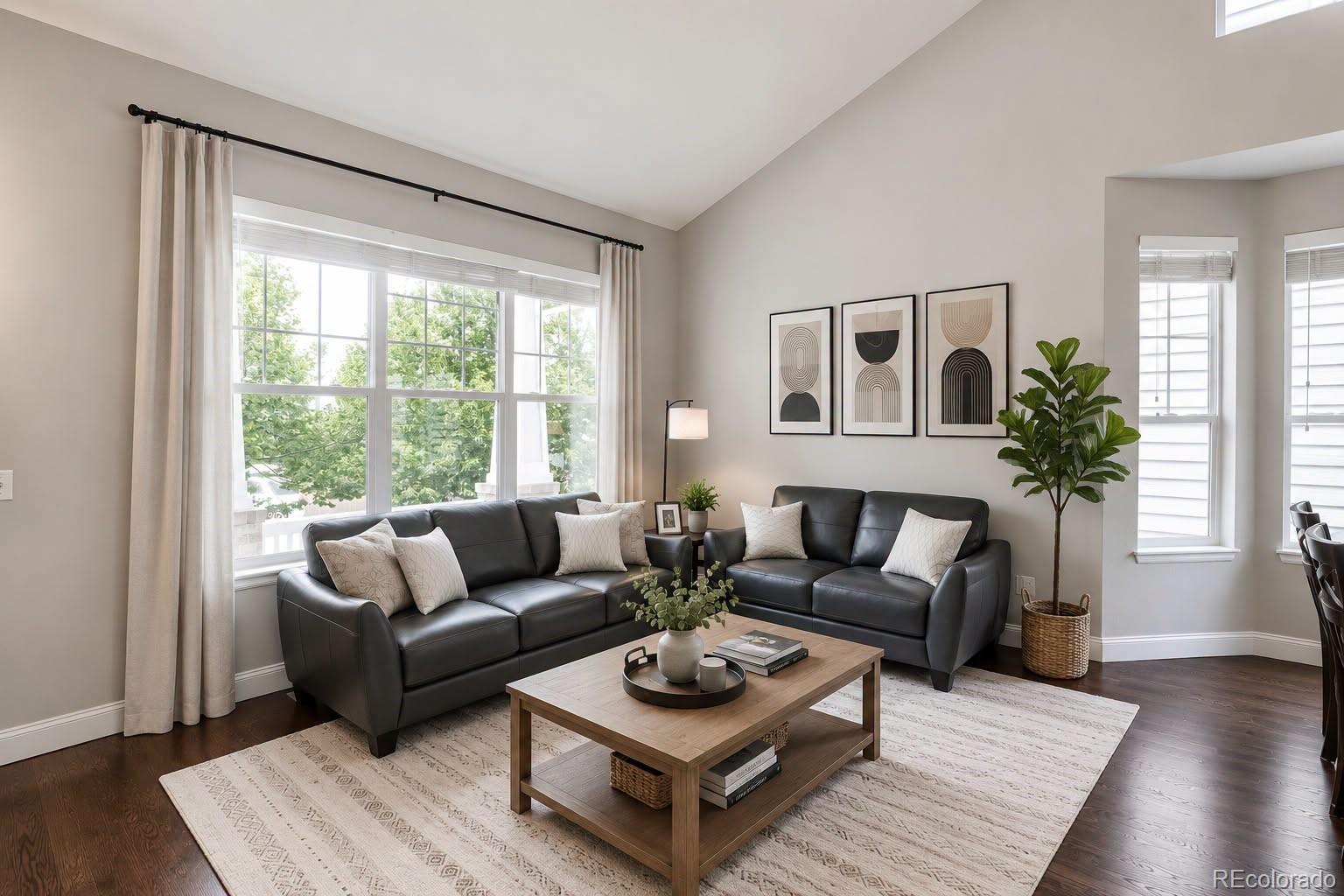 10368 Fairlawn Trail