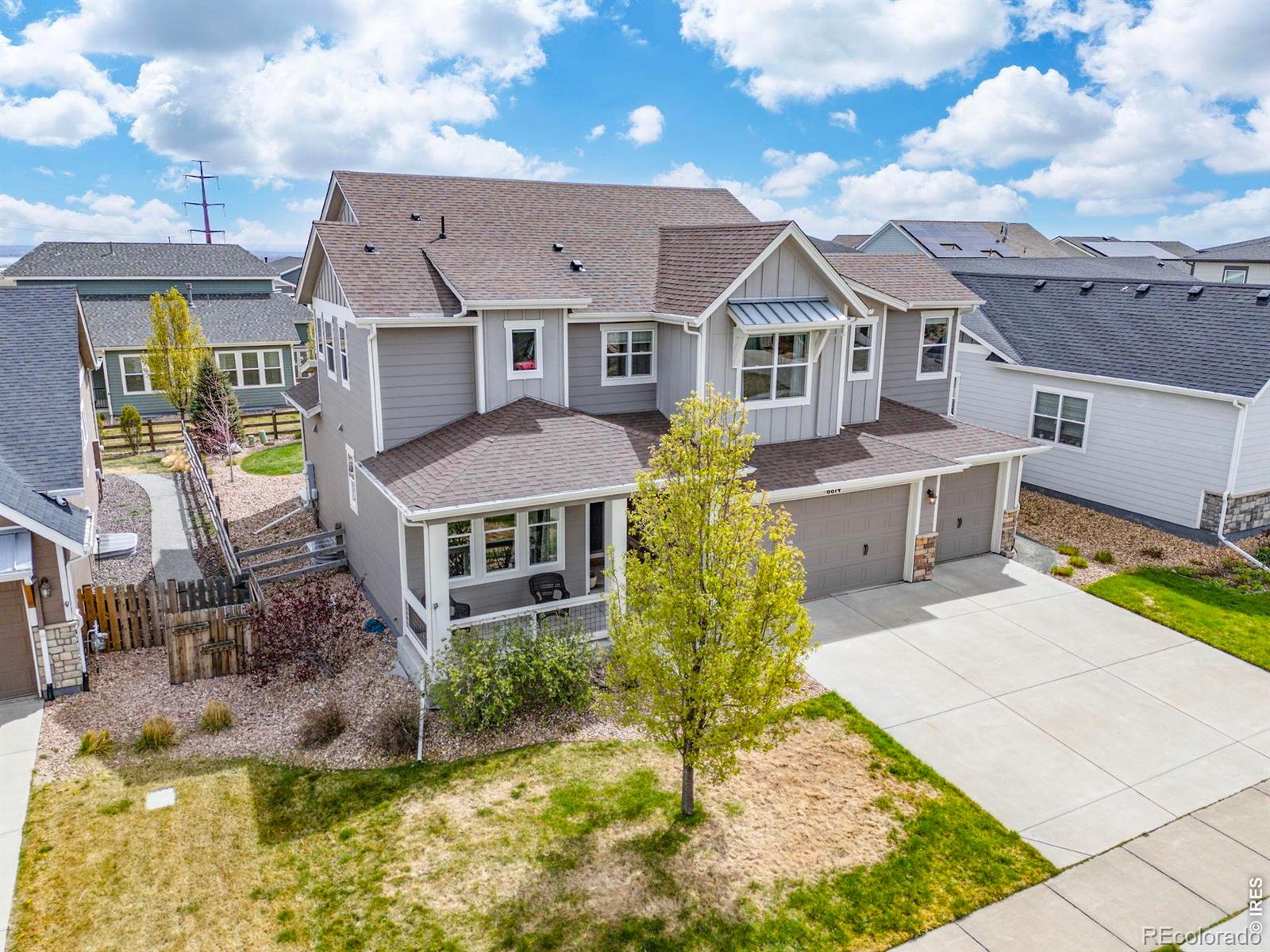 8814 El Diente Street