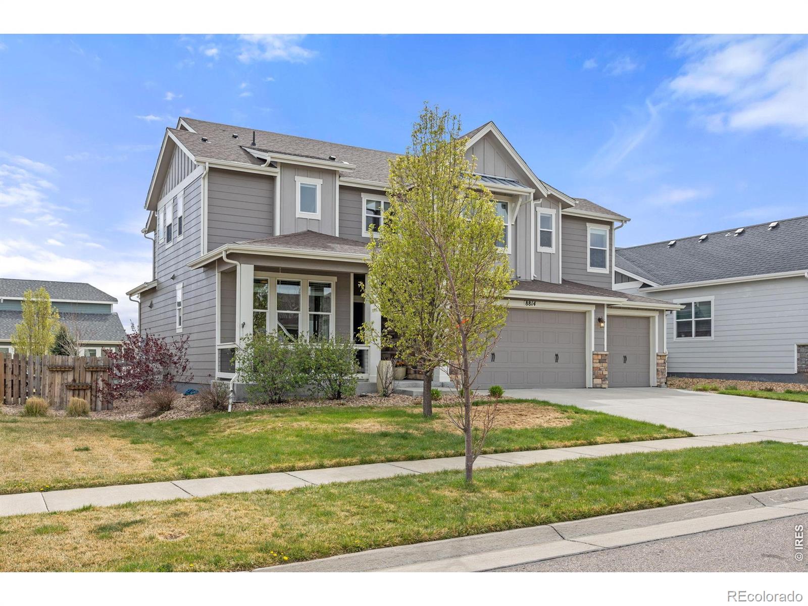 8814 El Diente Street