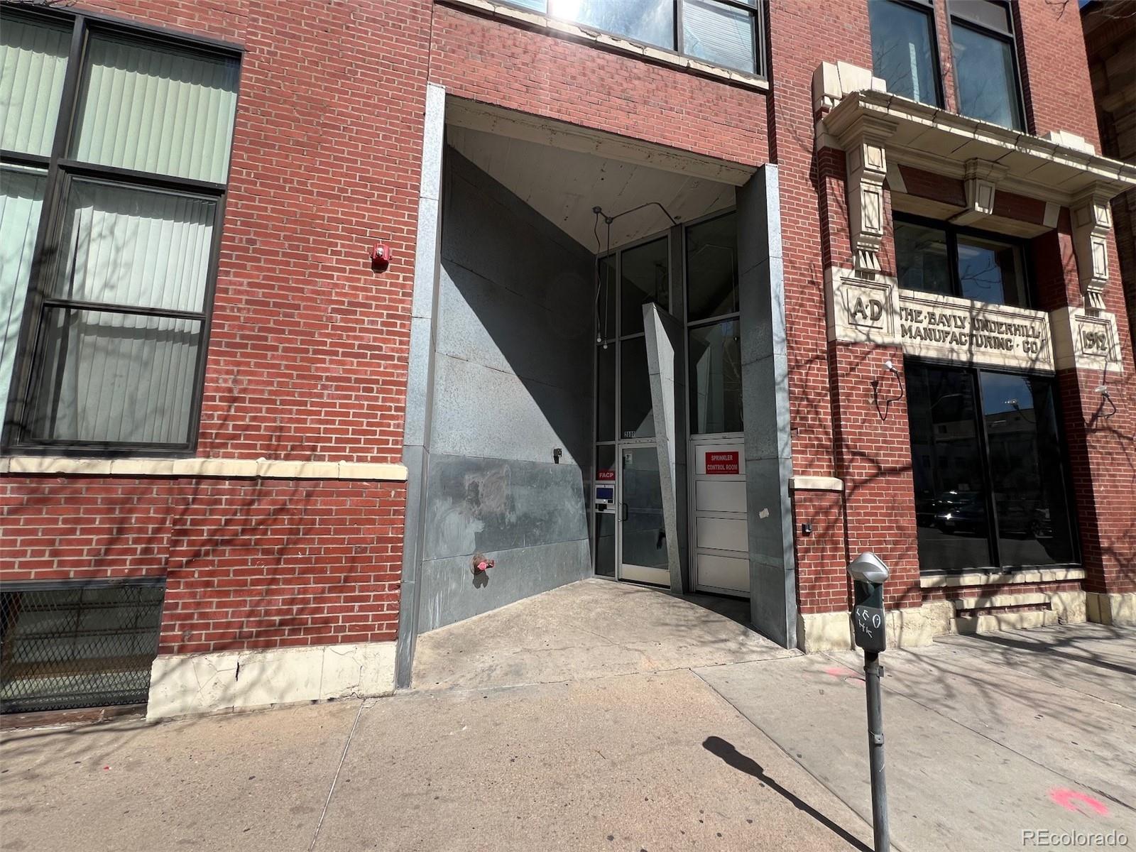 2000 Arapahoe Street 305, Denver, CO, 80205 4 2000 Arapahoe Street 305