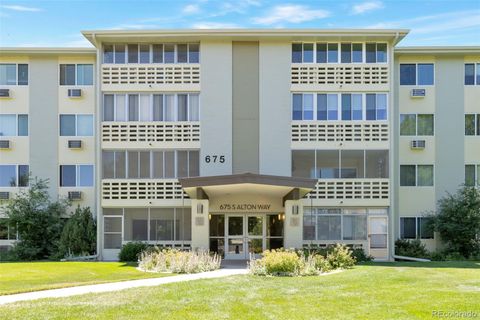675 S ALTON Way 3D Denver CO 80247