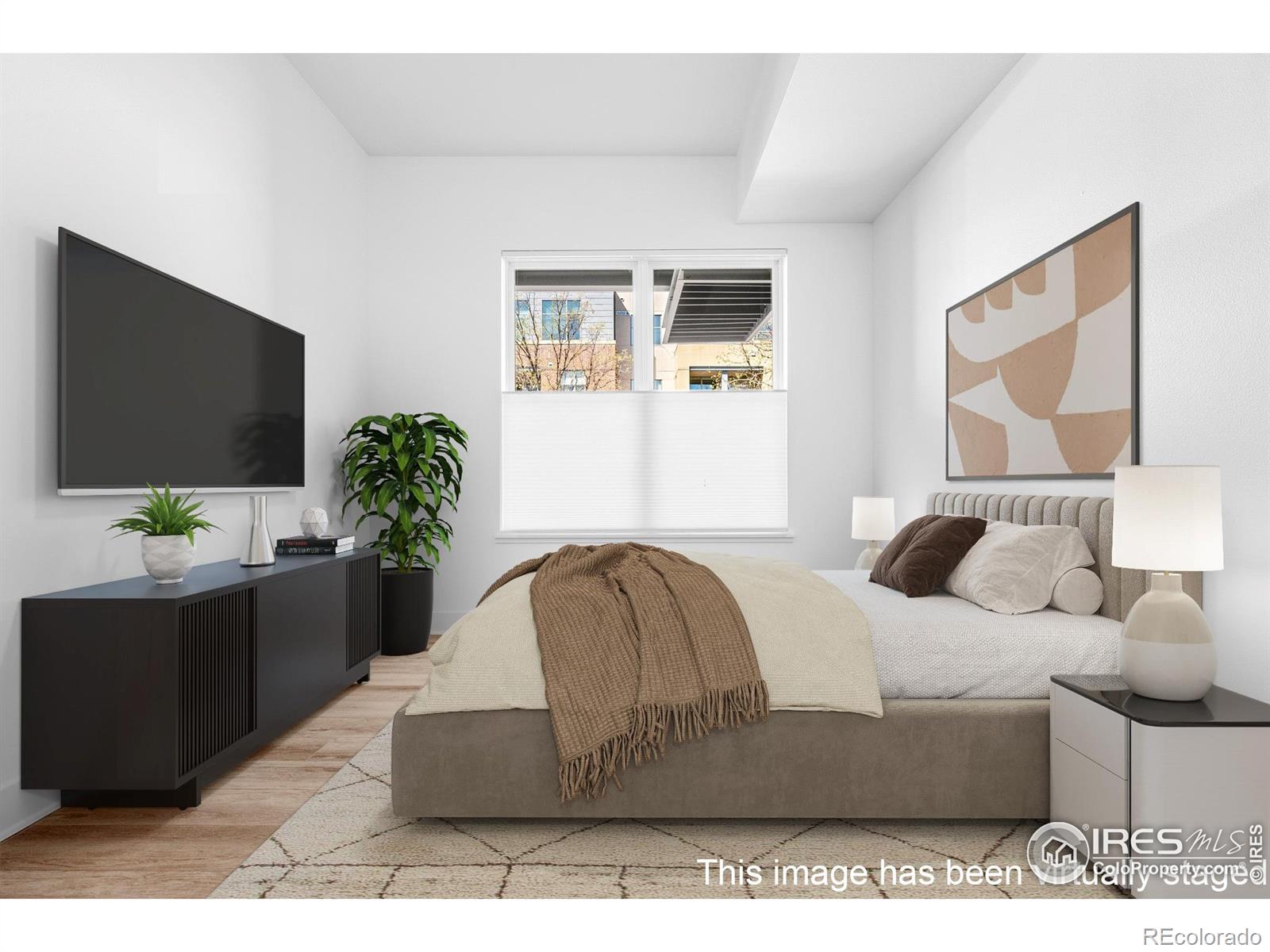 1707 Walnut Street 202