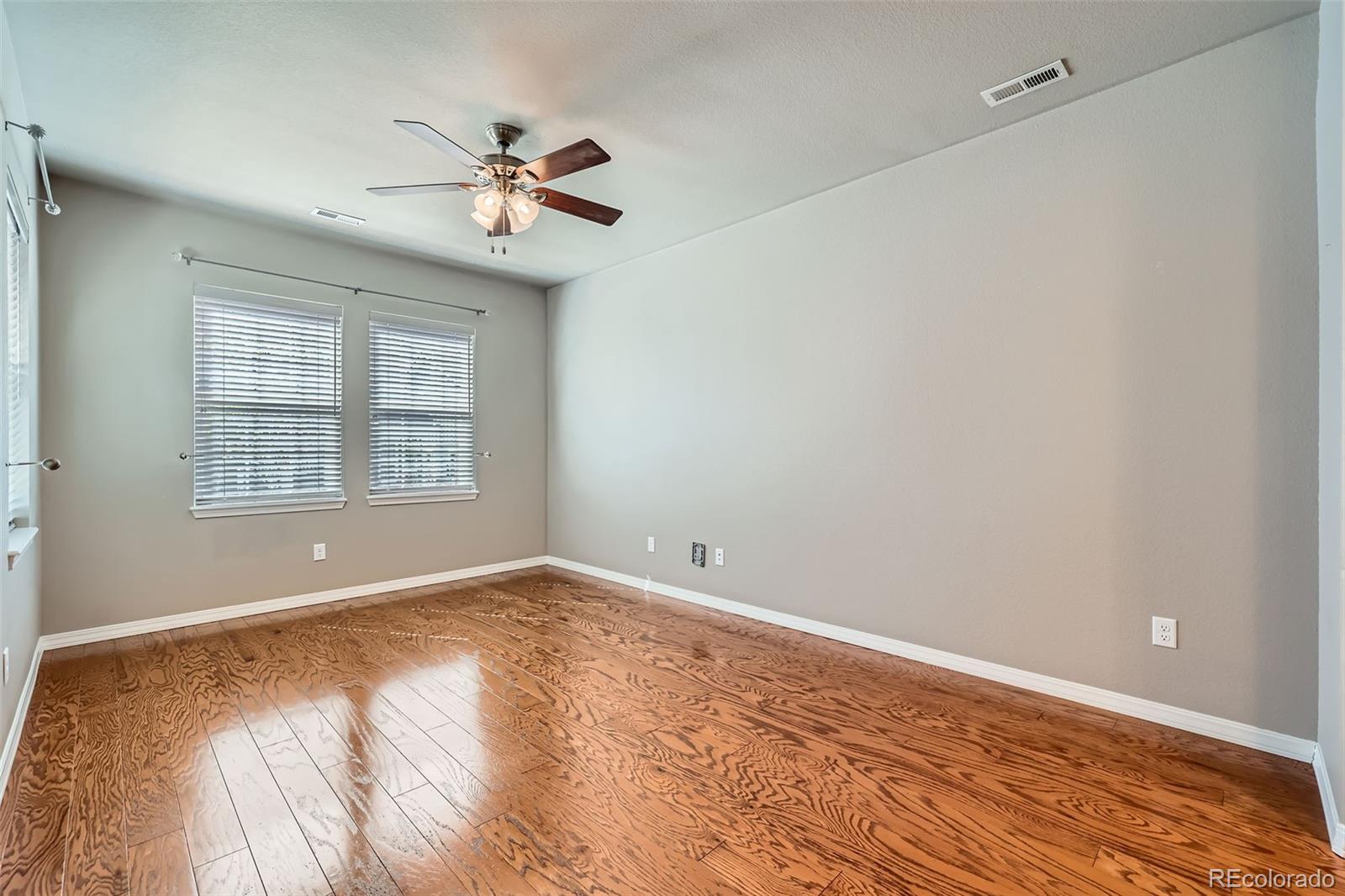 8883 White Prairie View