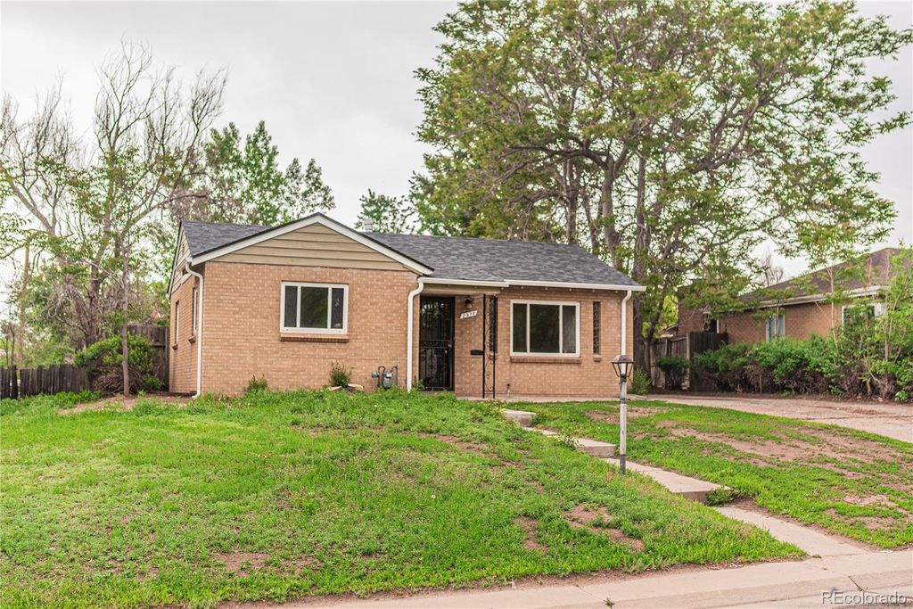 Photo of 2976 Olive Street, Denver, CO 80207 (MLS # 3730200)