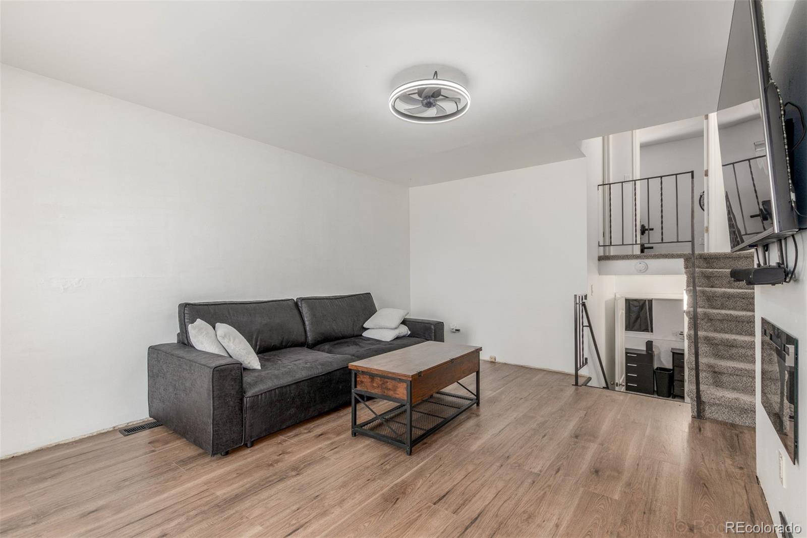 19583 E Buchanan Place