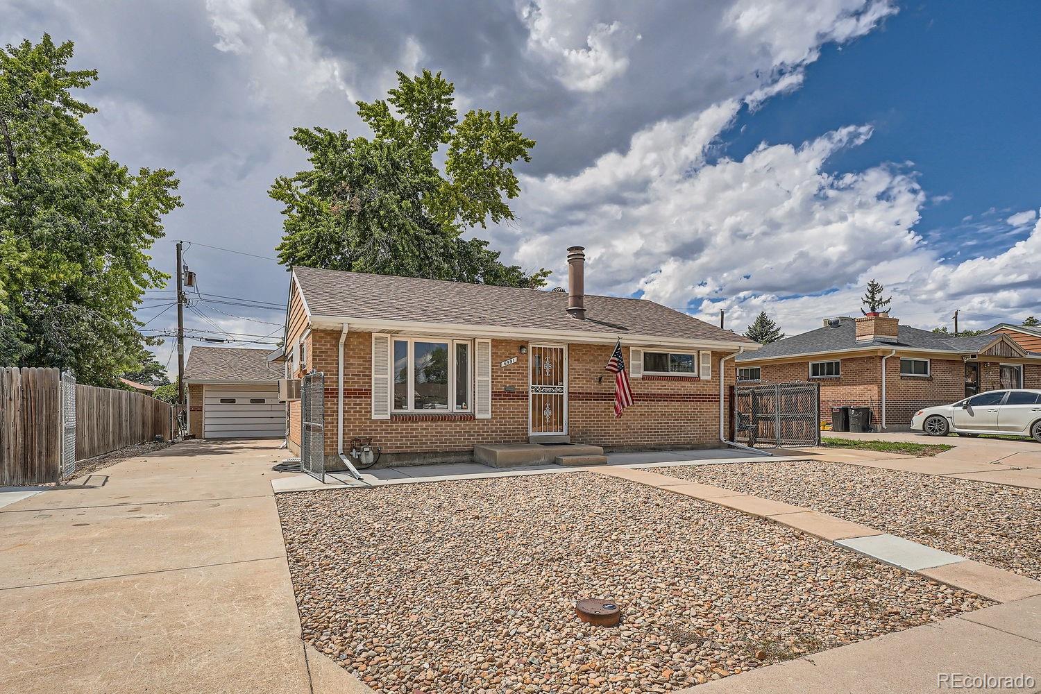 6991 Warren Drive