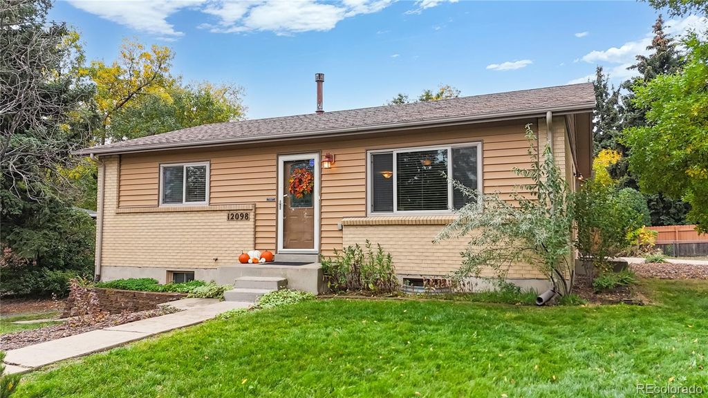 Photo of 12098 W Virginia Drive, Lakewood, CO 80228 (MLS # 9272562)