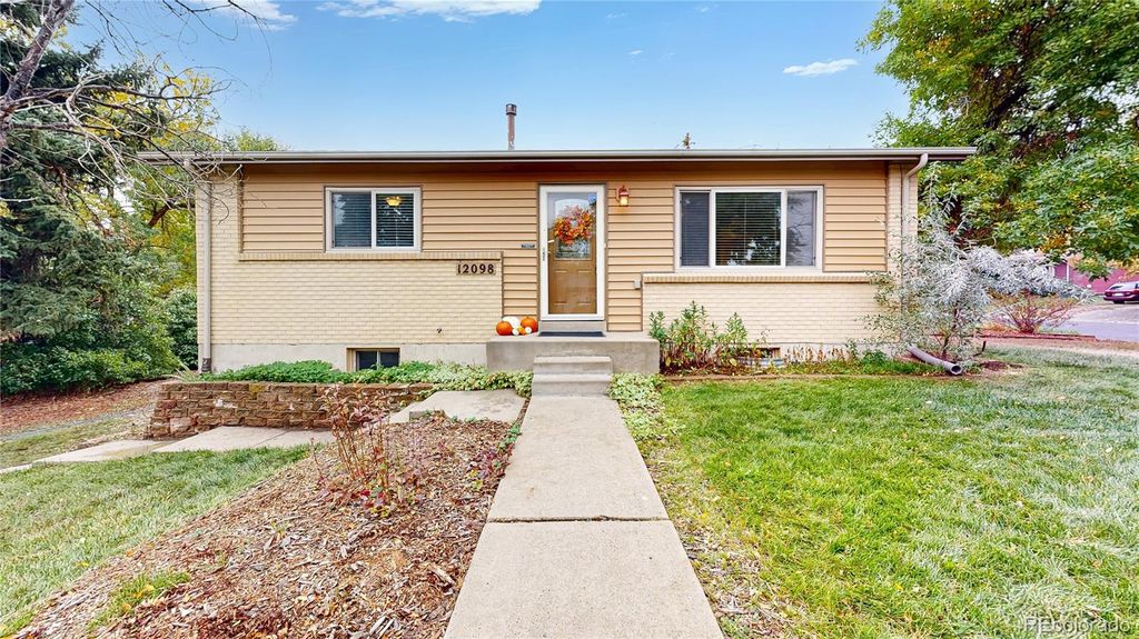 Photo of 12098 W Virginia Drive, Lakewood, CO 80228 (MLS # 9272562)