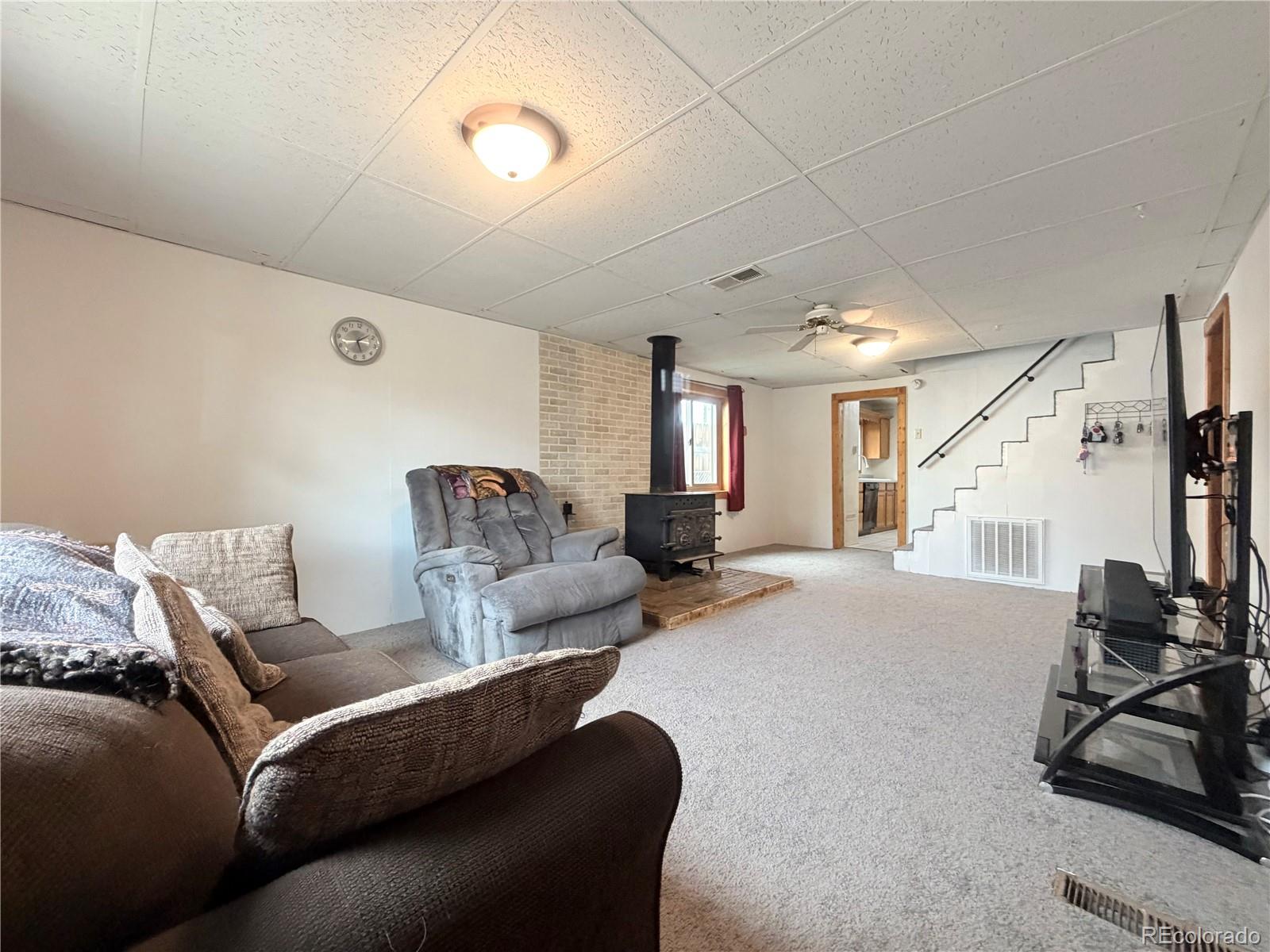 413 W 3rd Street