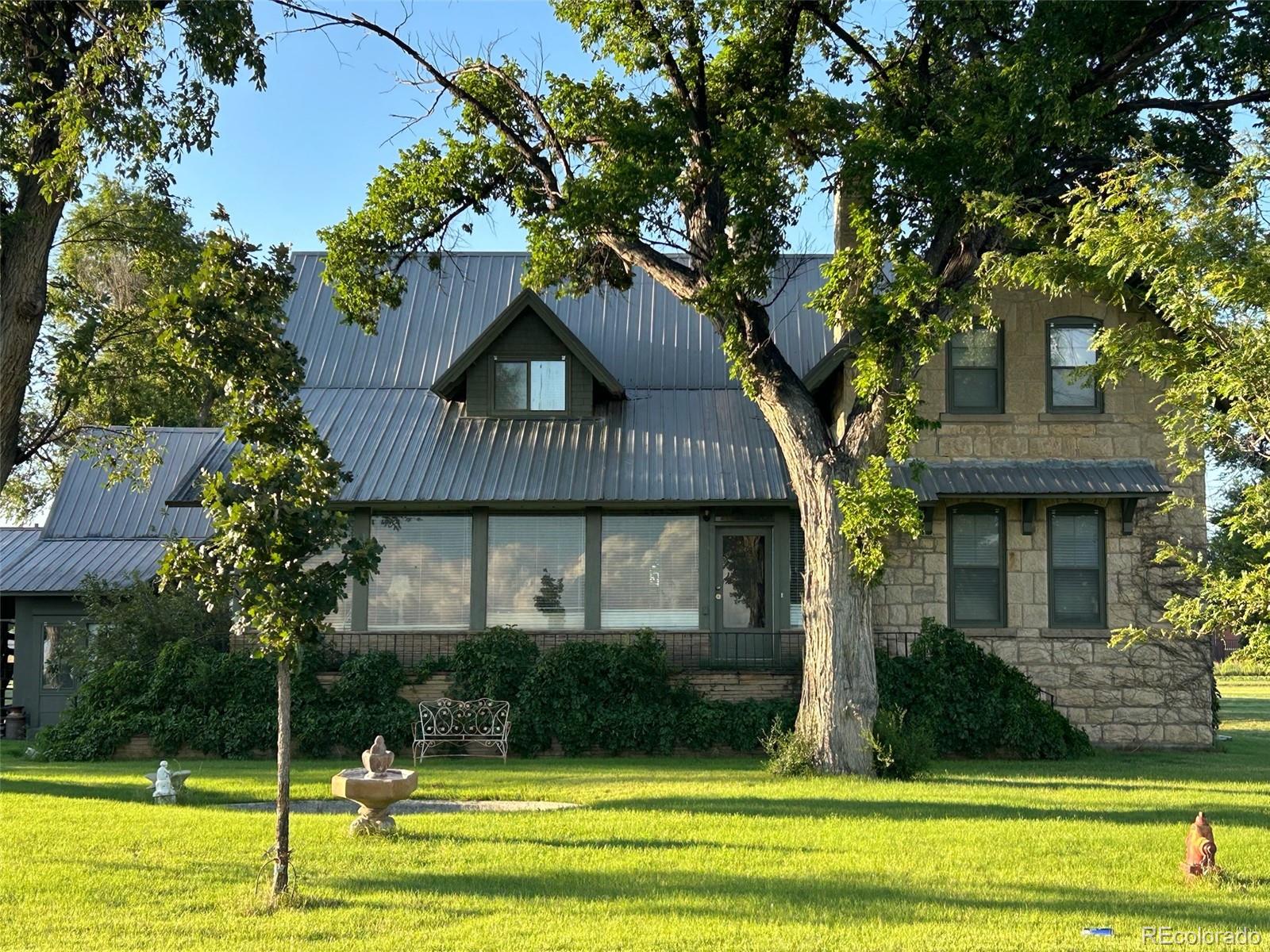409 W Vinson Street