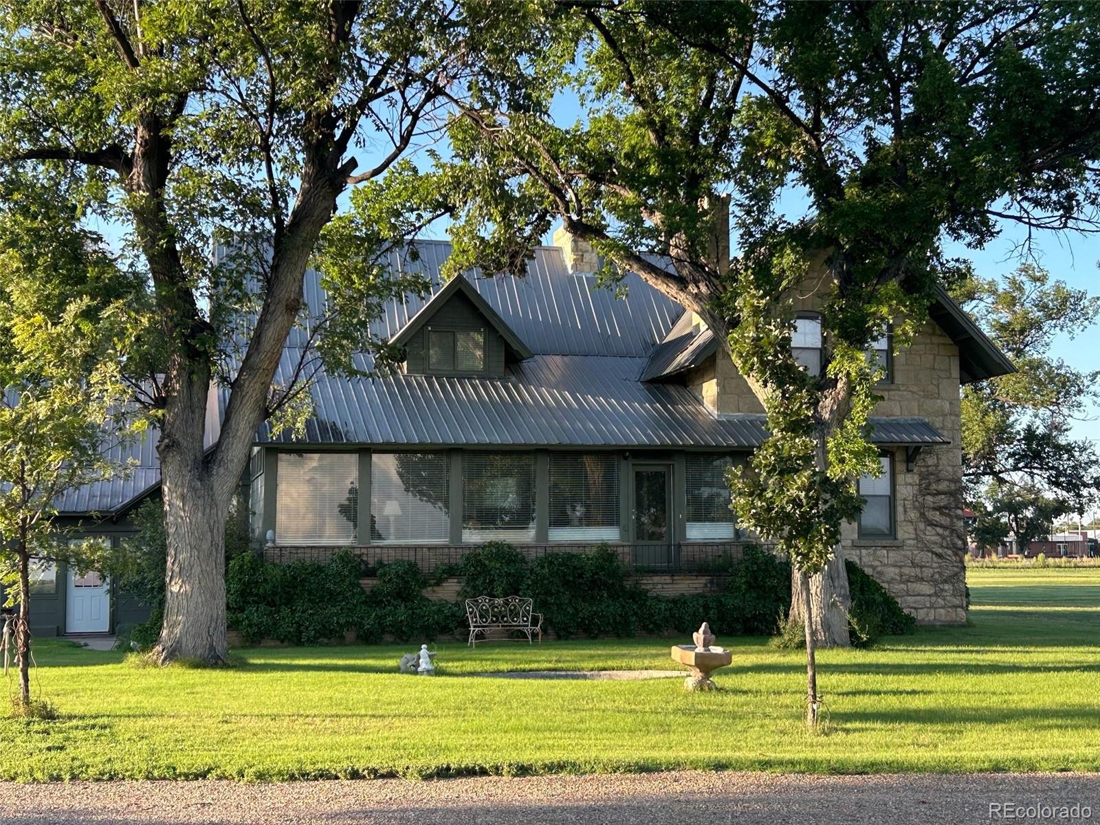 409 W Vinson Street