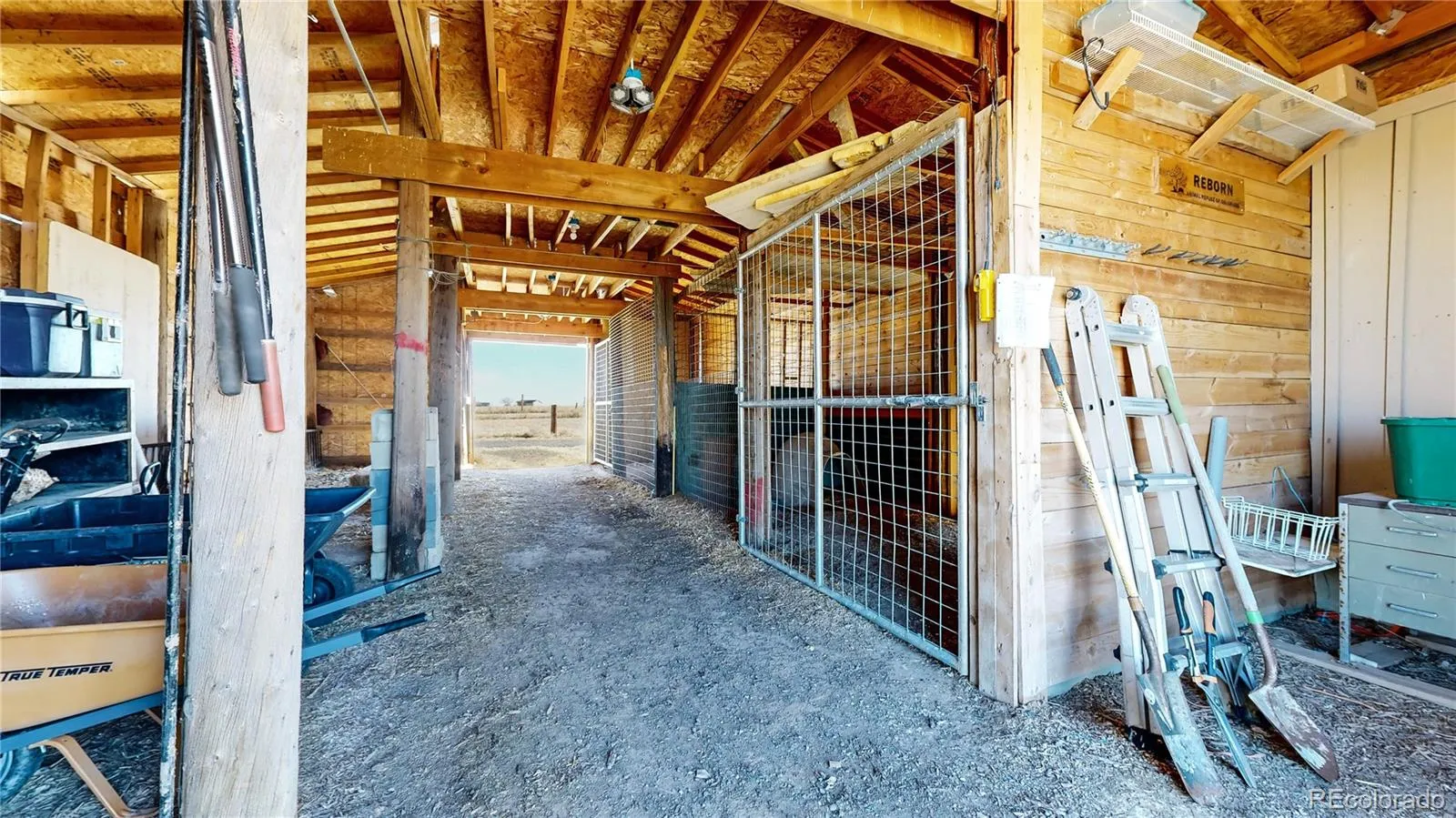 Strasburg, Colorado 80136, United States, 3 Bedrooms Bedrooms, ,2 BathroomsBathrooms,Residential,Pending,828