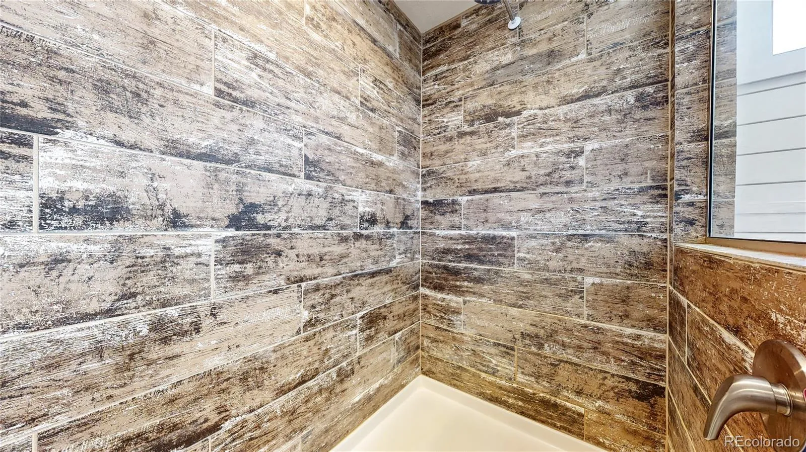 Strasburg, Colorado 80136, United States, 3 Bedrooms Bedrooms, ,2 BathroomsBathrooms,Residential,Pending,828