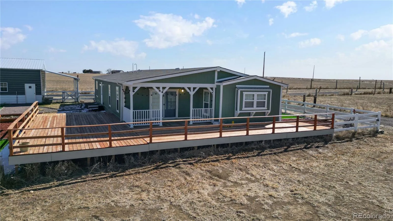 Strasburg, Colorado 80136, United States, 3 Bedrooms Bedrooms, ,2 BathroomsBathrooms,Residential,Pending,828