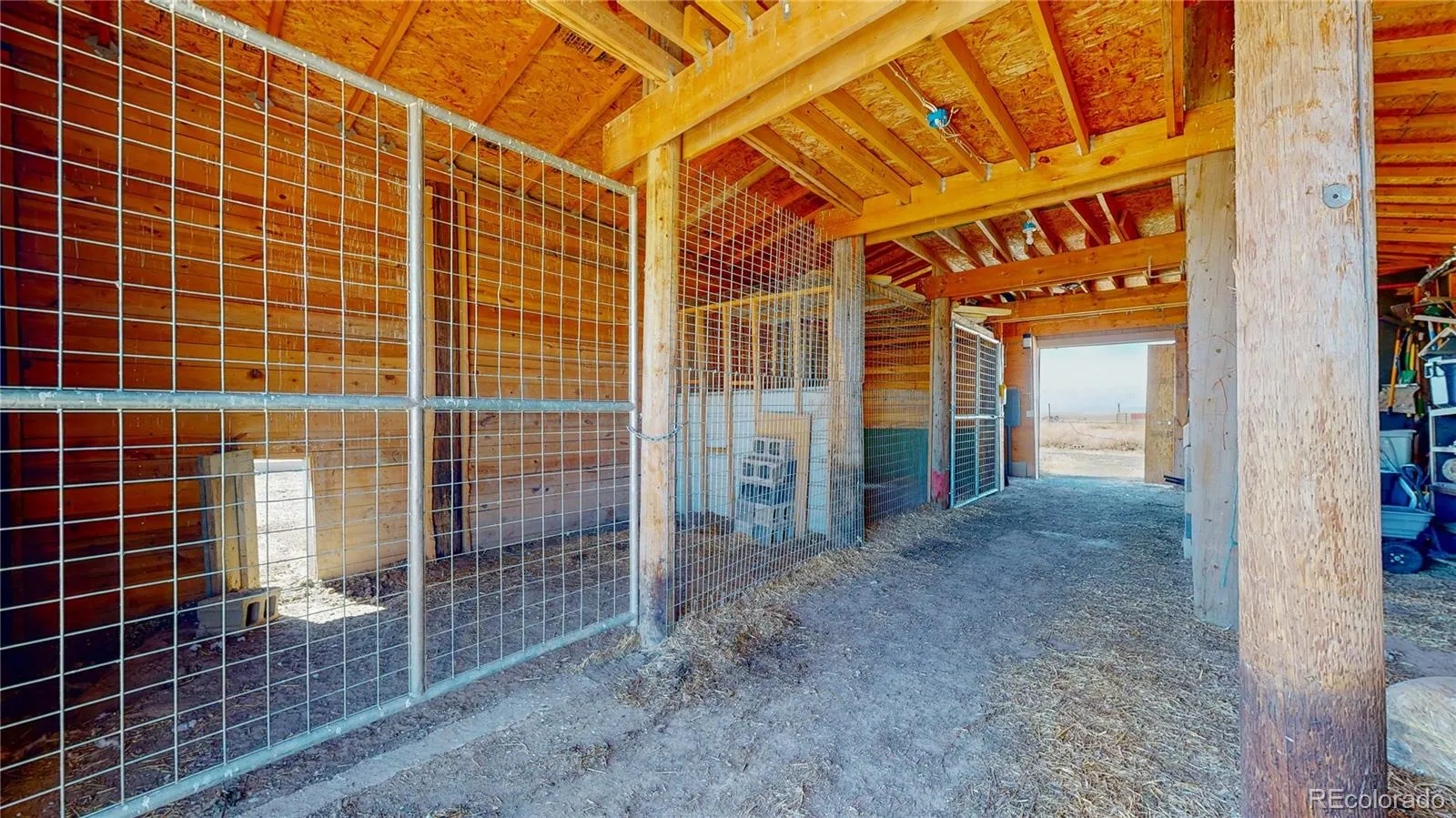 Strasburg, Colorado 80136, United States, 3 Bedrooms Bedrooms, ,2 BathroomsBathrooms,Residential,Pending,828