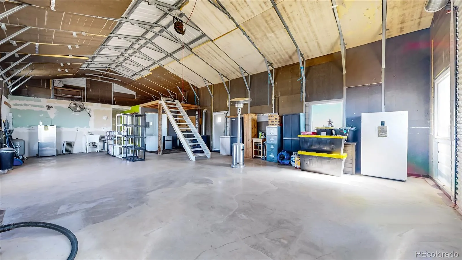 Strasburg, Colorado 80136, United States, 3 Bedrooms Bedrooms, ,2 BathroomsBathrooms,Residential,Pending,828