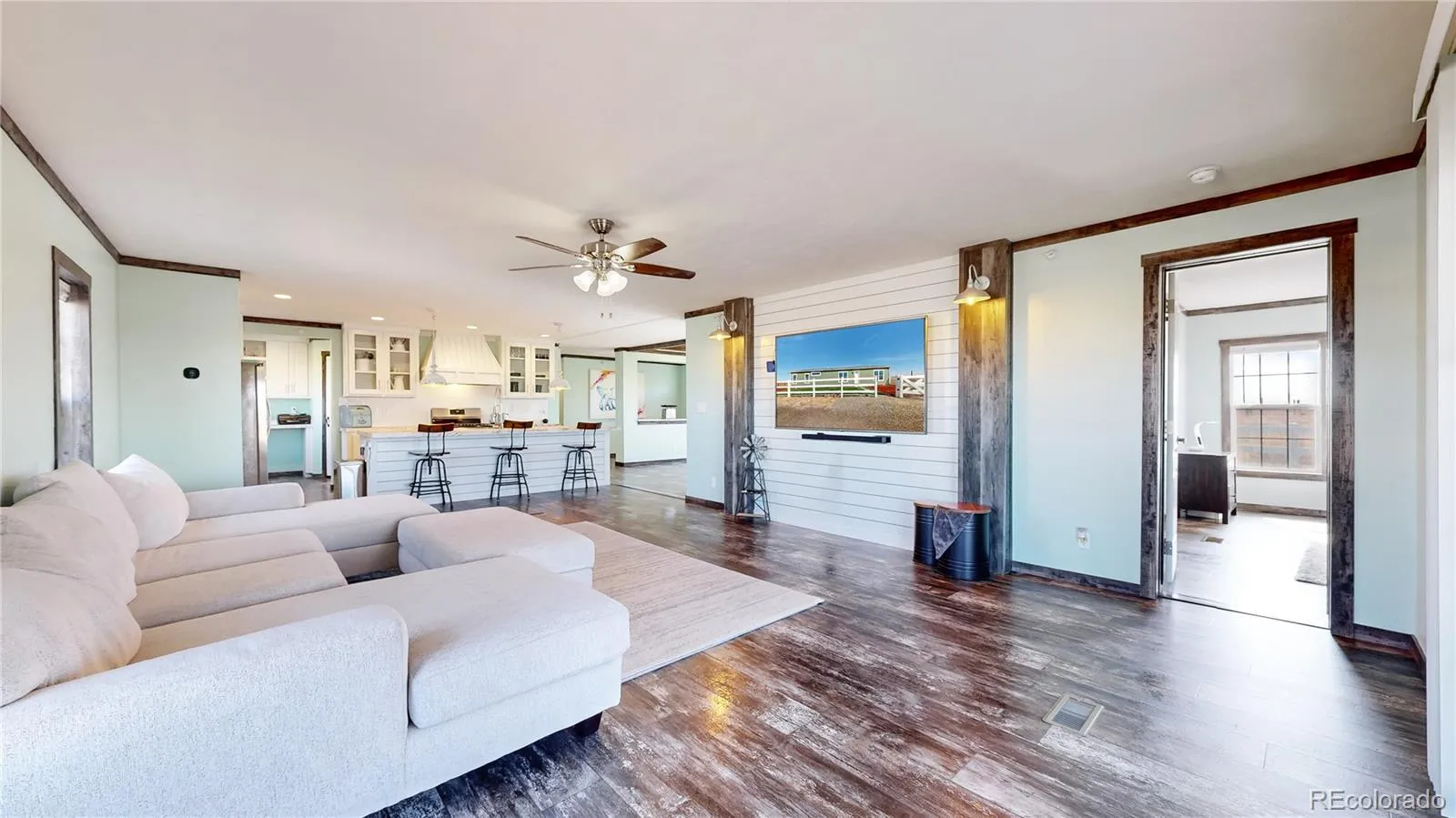 Strasburg, Colorado 80136, United States, 3 Bedrooms Bedrooms, ,2 BathroomsBathrooms,Residential,Pending,828