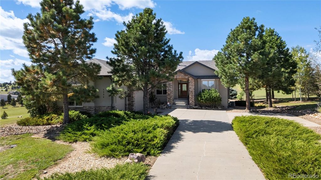 Photo of 1324 Chapel Royal Court, Monument, CO 80132 (MLS # 4817602)