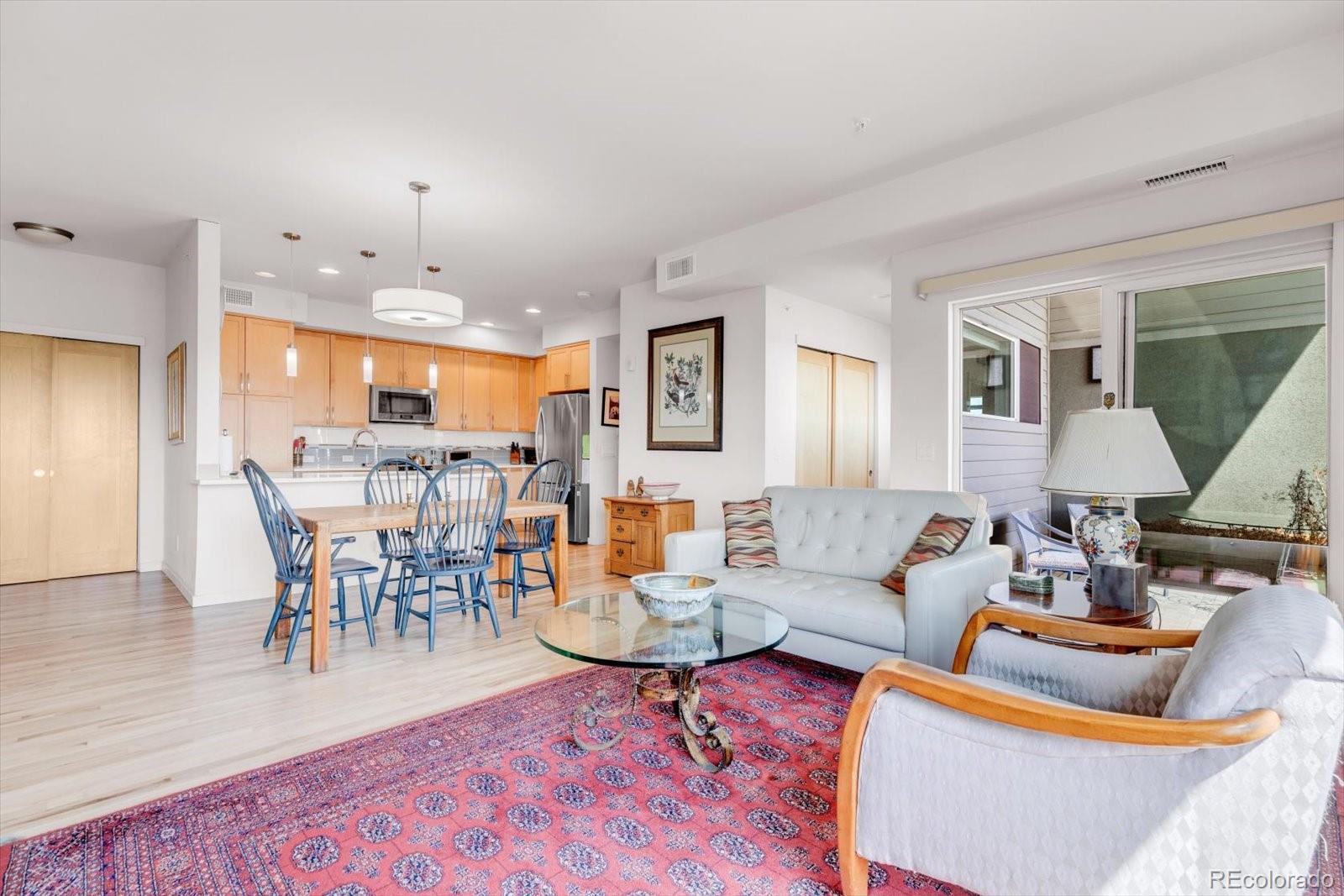 1585 Hecla Way 304