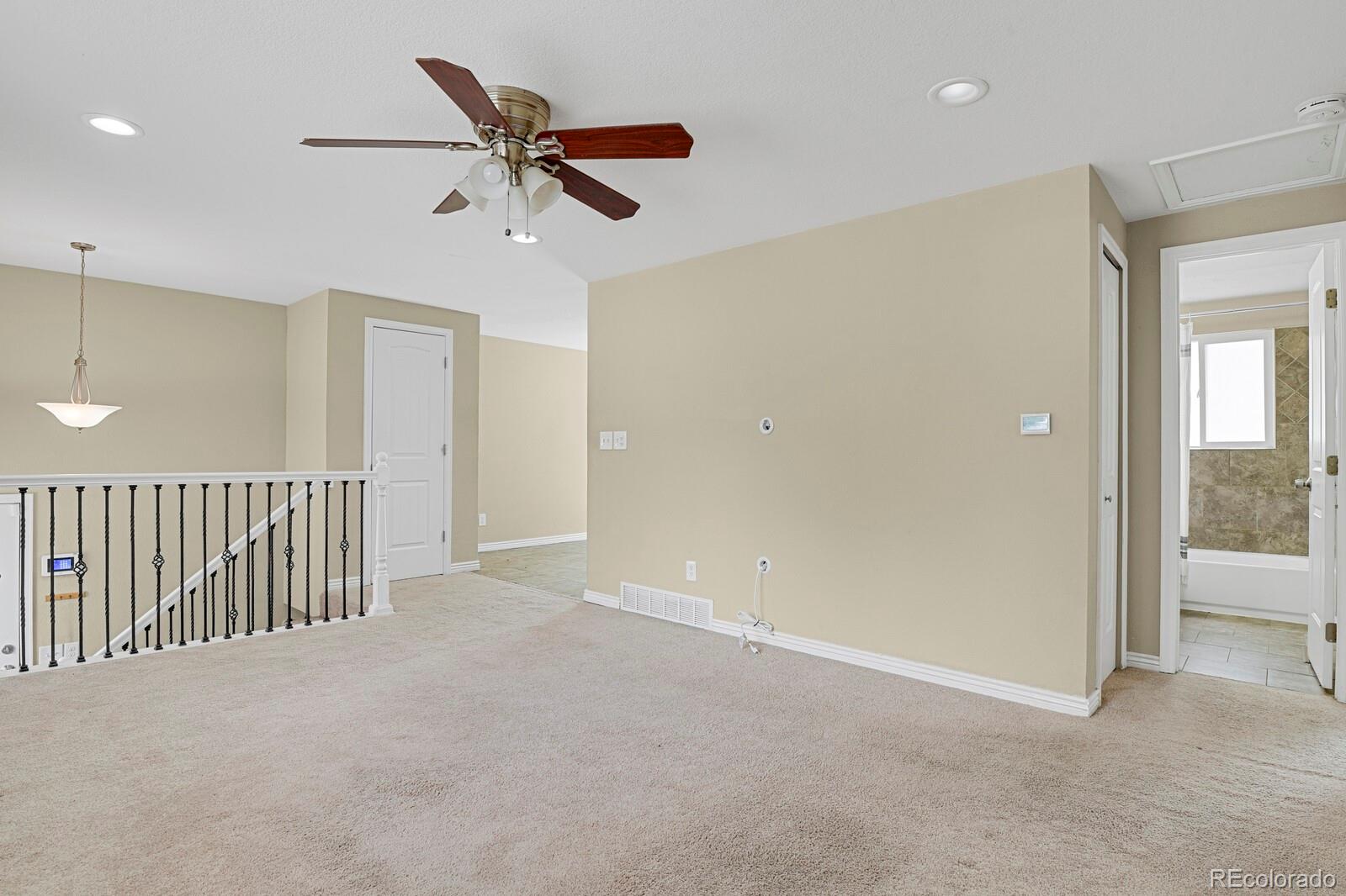 4575 London Lane