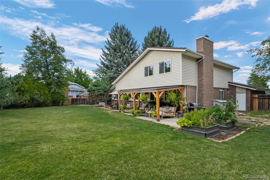 Photo of 7602 W Elmhurst Drive, Littleton, CO 80128 (MLS # 3948125)