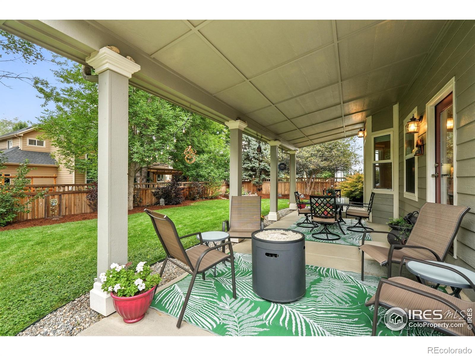 2443 Mallard Circle