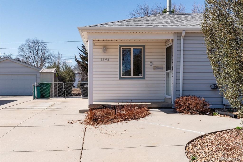 Photo of 1345 S Utica Street, Denver, CO 80219 (MLS # 4525784)