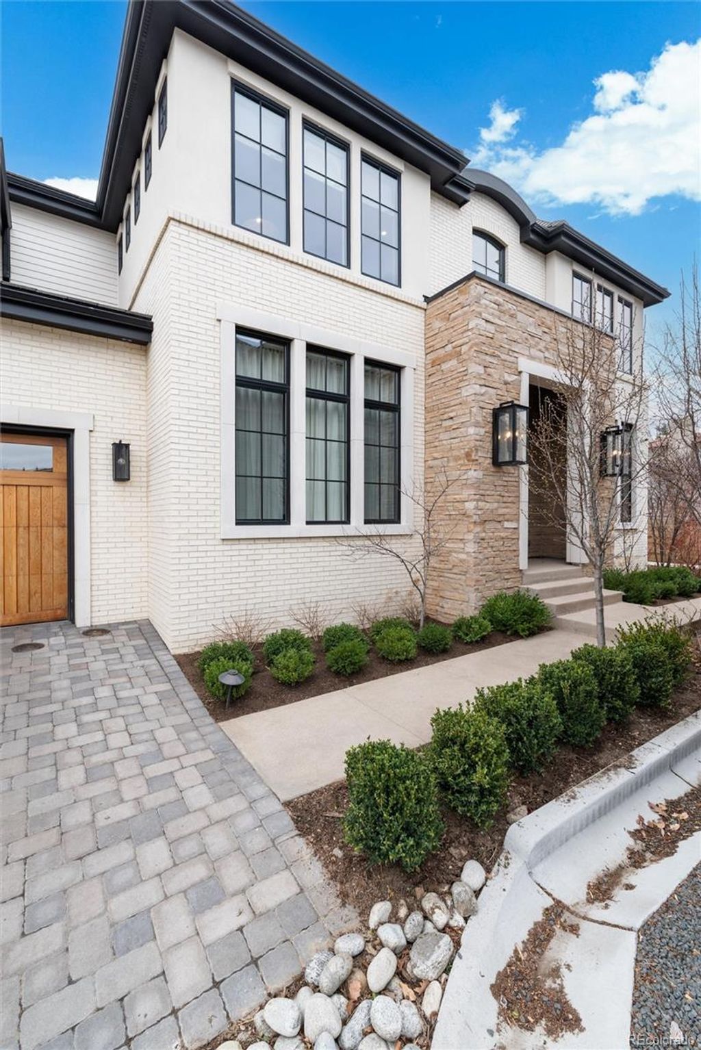 Photo of 2821 E Cedar Avenue #14, Denver, CO 80209 (MLS # 4421975)