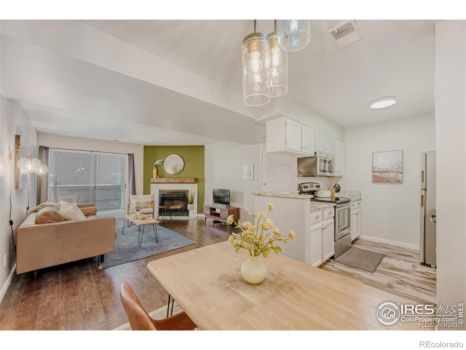 4682 White Rock Circle 10