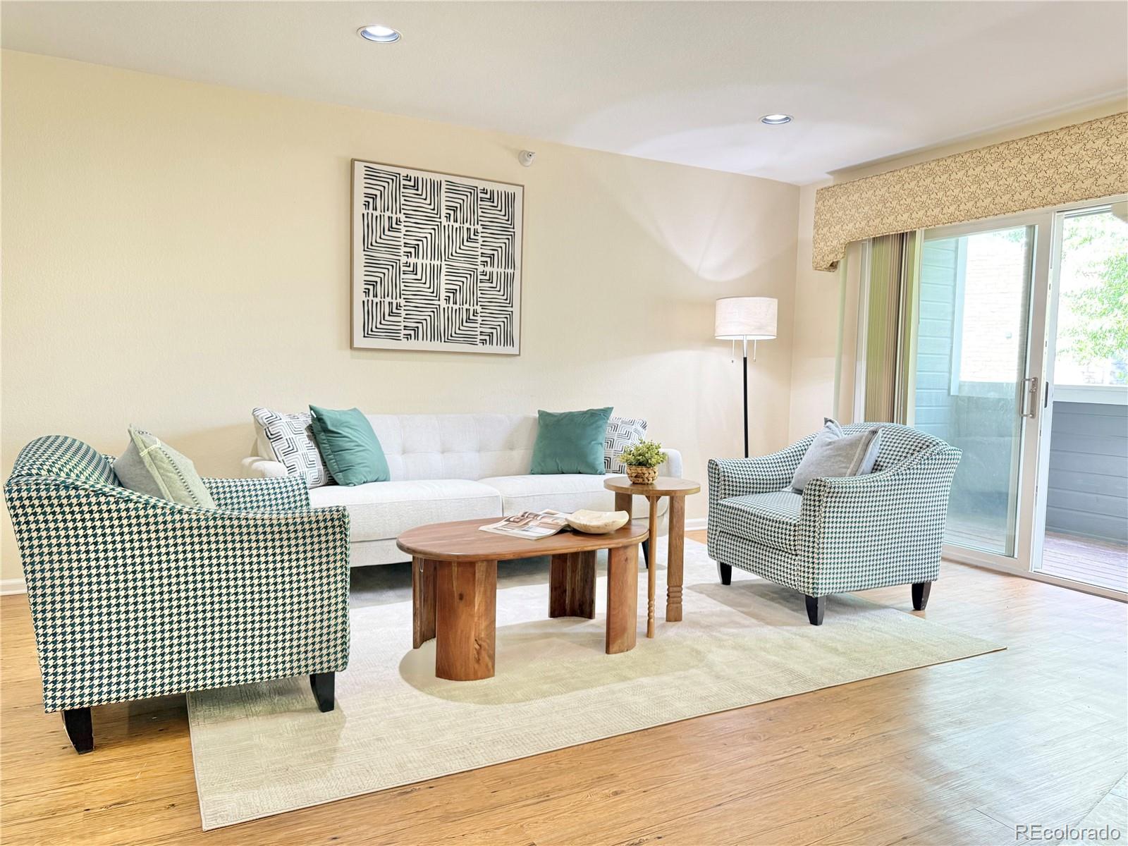 444 S Kittredge Street 205