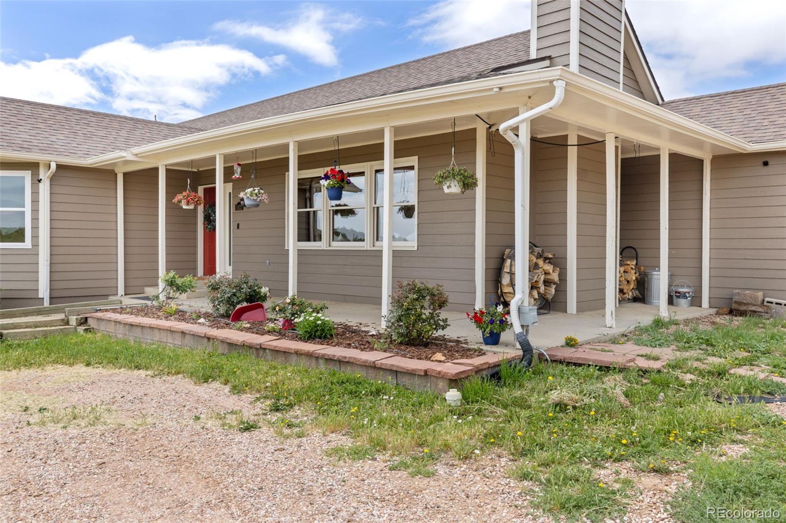5821 W County Road 8e