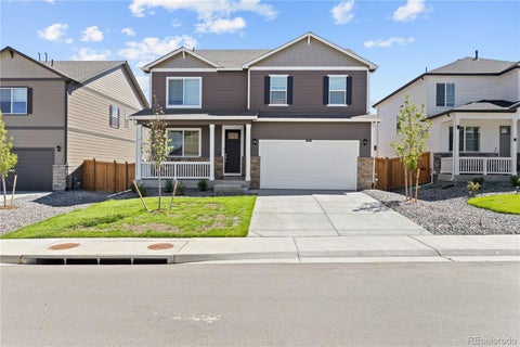 Photo of 840 N Clubview Street, Watkins, CO 80137 (MLS # 2362069)