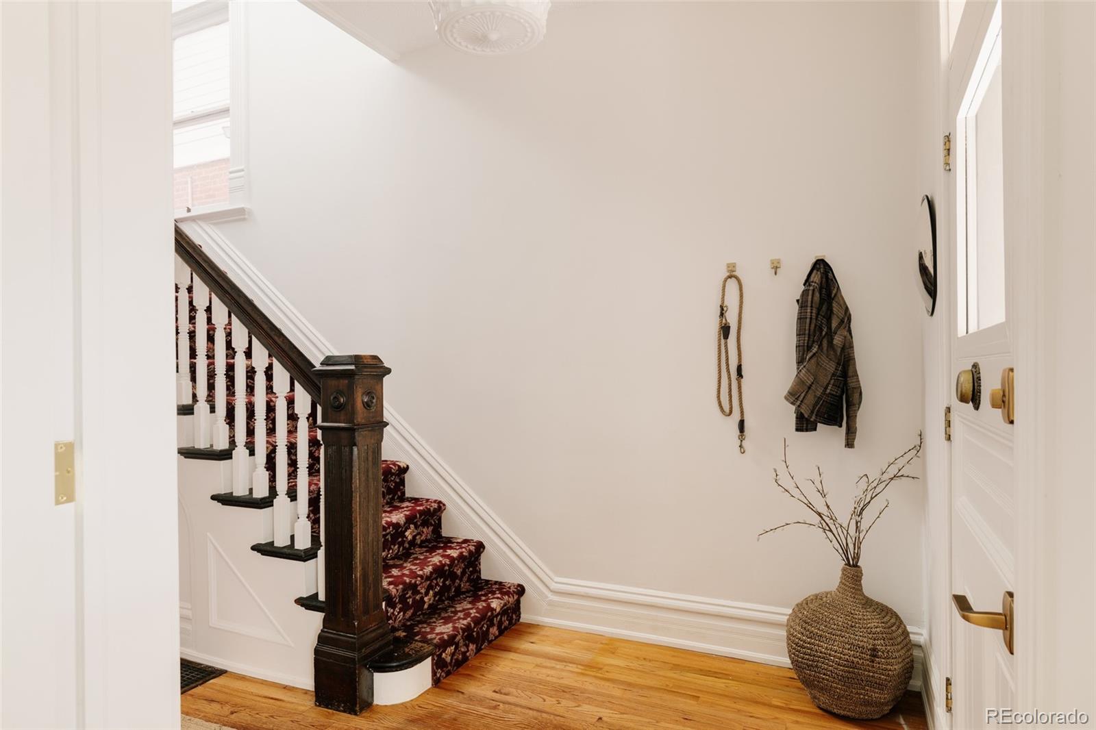 3383 W Hayward Place