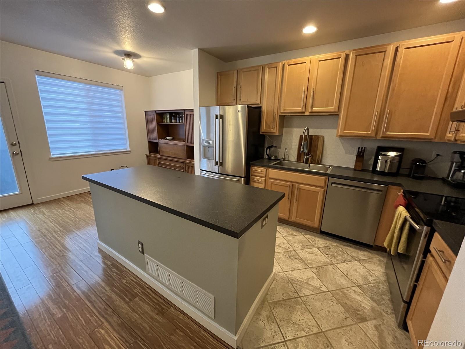 3616 Oakwood Drive