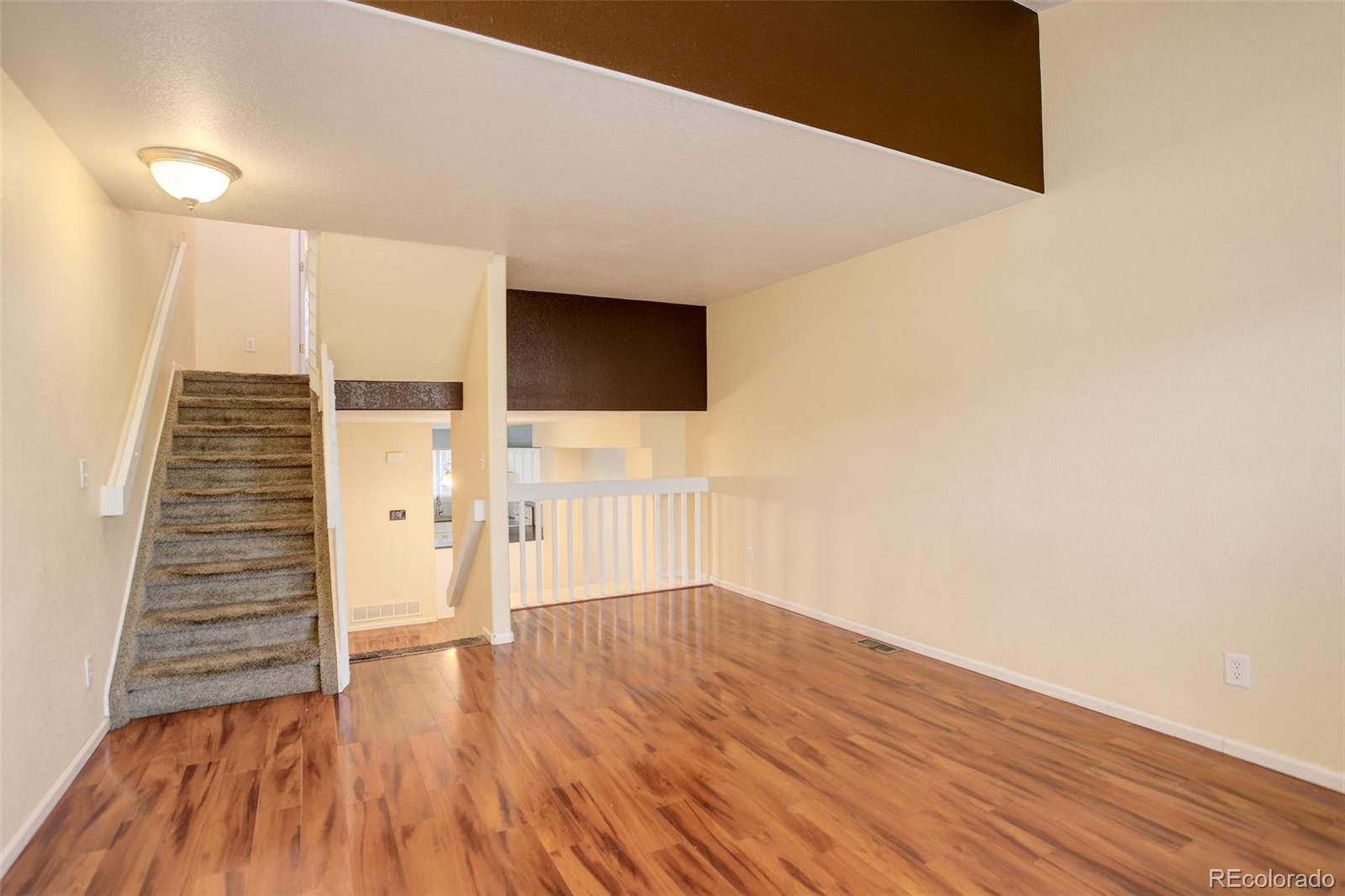 1885 S Quebec Way L102, Denver, CO, 80231 4 1885 S Quebec Way L102